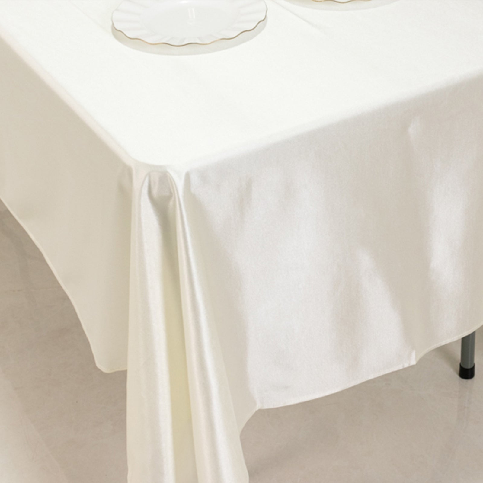 Hot Sale! Premium Wrinkle-Free & Stain-Resistant Scuba Rectangular Tablecloth in Shimmering Pearl White (60x102)