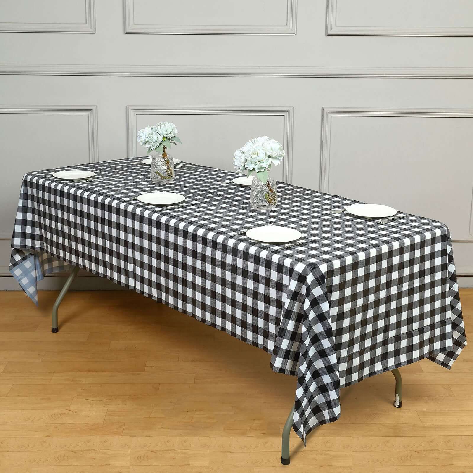 5-Pack Durable PVC Disposable Black Checkered Plastic Rectangle Table Covers 54x108