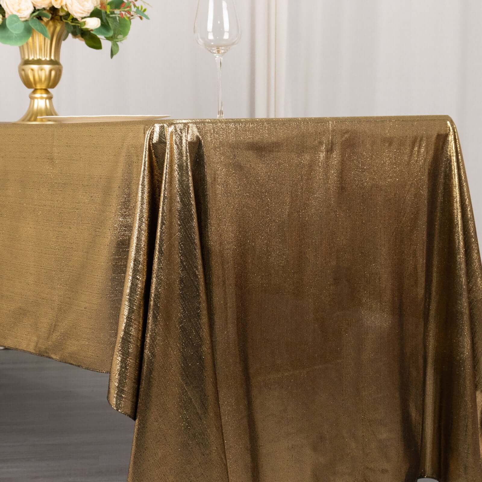 Sparkling Antique Gold Sequin Dots Polyester Rectangle Tablecloth - Wrinkle-Free & Reusable, Ideal for Events