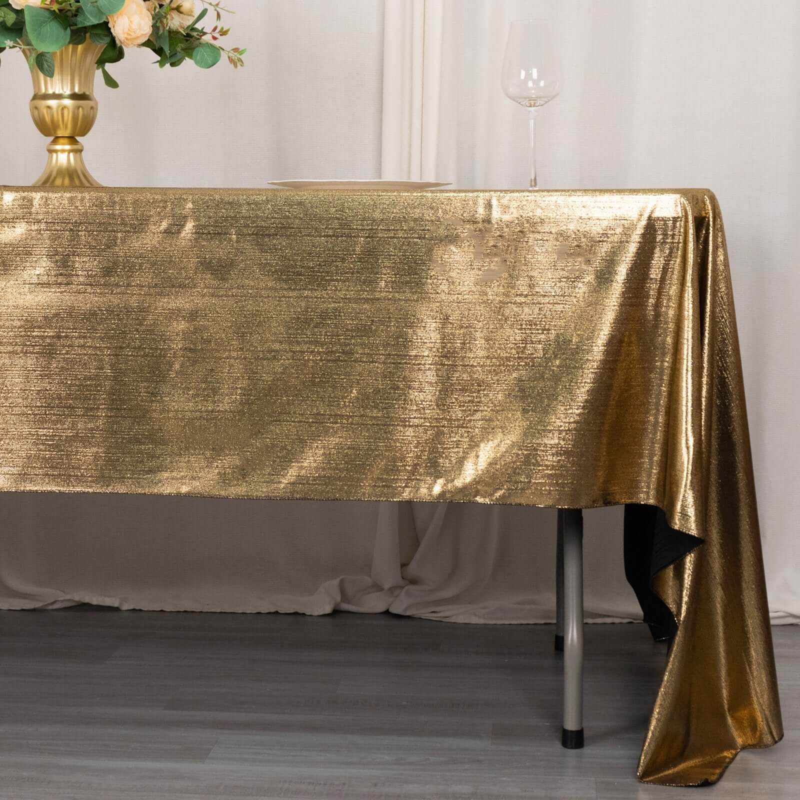 Sparkling Antique Gold Sequin Dots Polyester Rectangle Tablecloth - Wrinkle-Free & Reusable, Ideal for Events