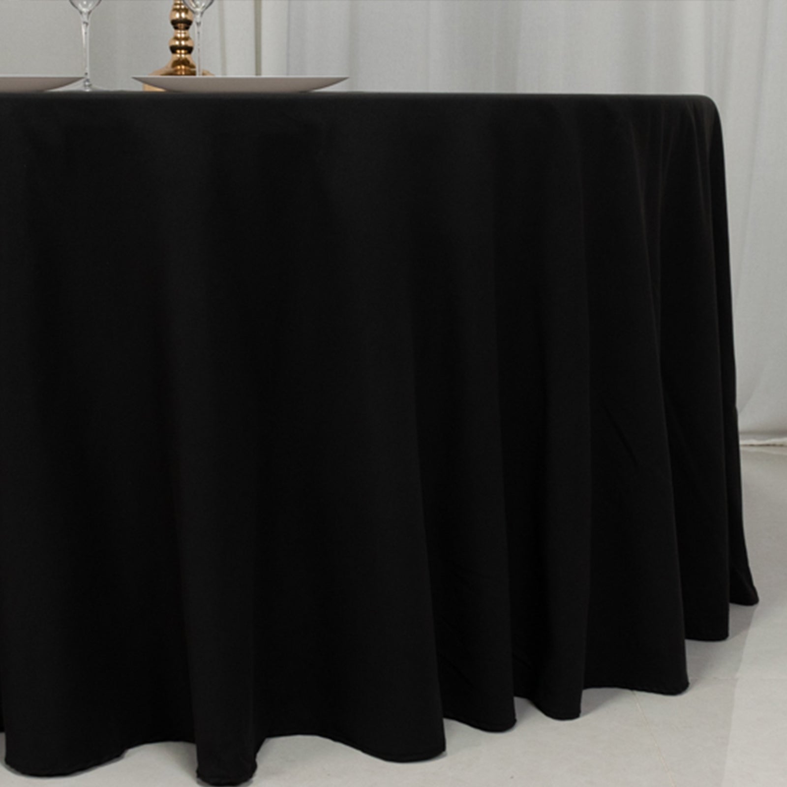 Black Seamless Wrinkle - Resistant 120 - inch Cotton Blend Round Tablecloth