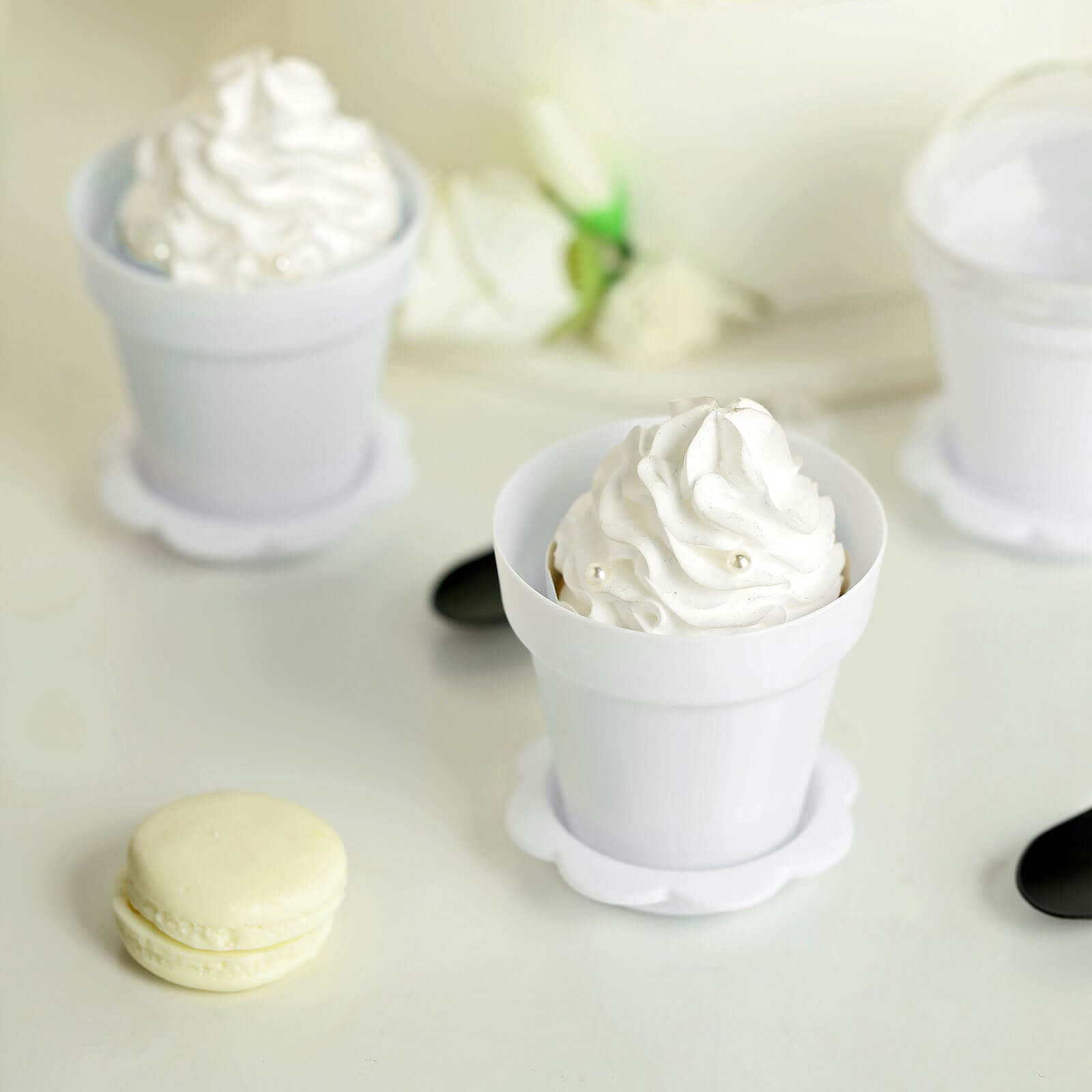 12-Piece White Plastic Dessert Cups with Succulent Planter Design, Lids and Shovels