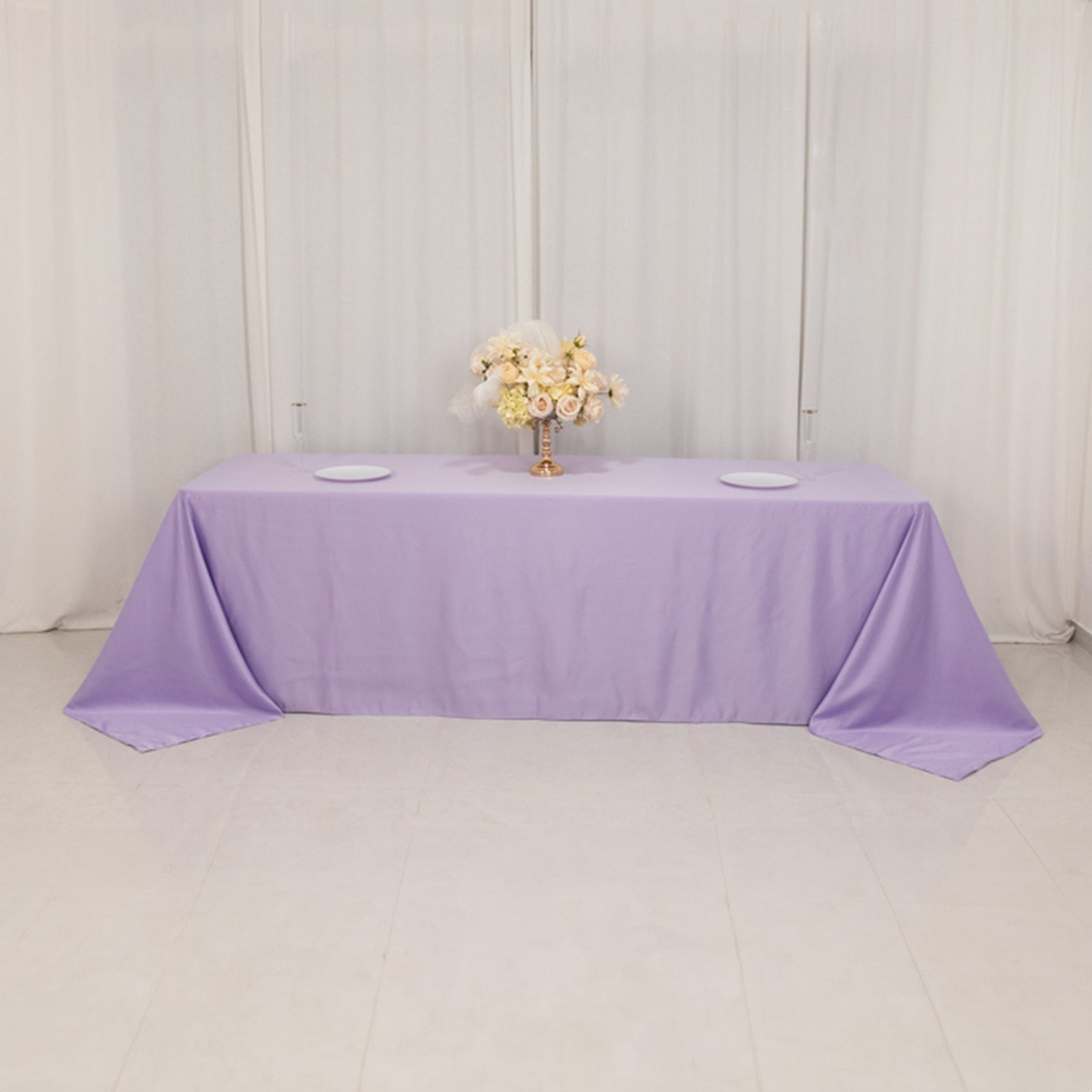 Luxury Lamour Satin Rectangle Tablecloth in Lavender Lilac - Soft & Seamless!