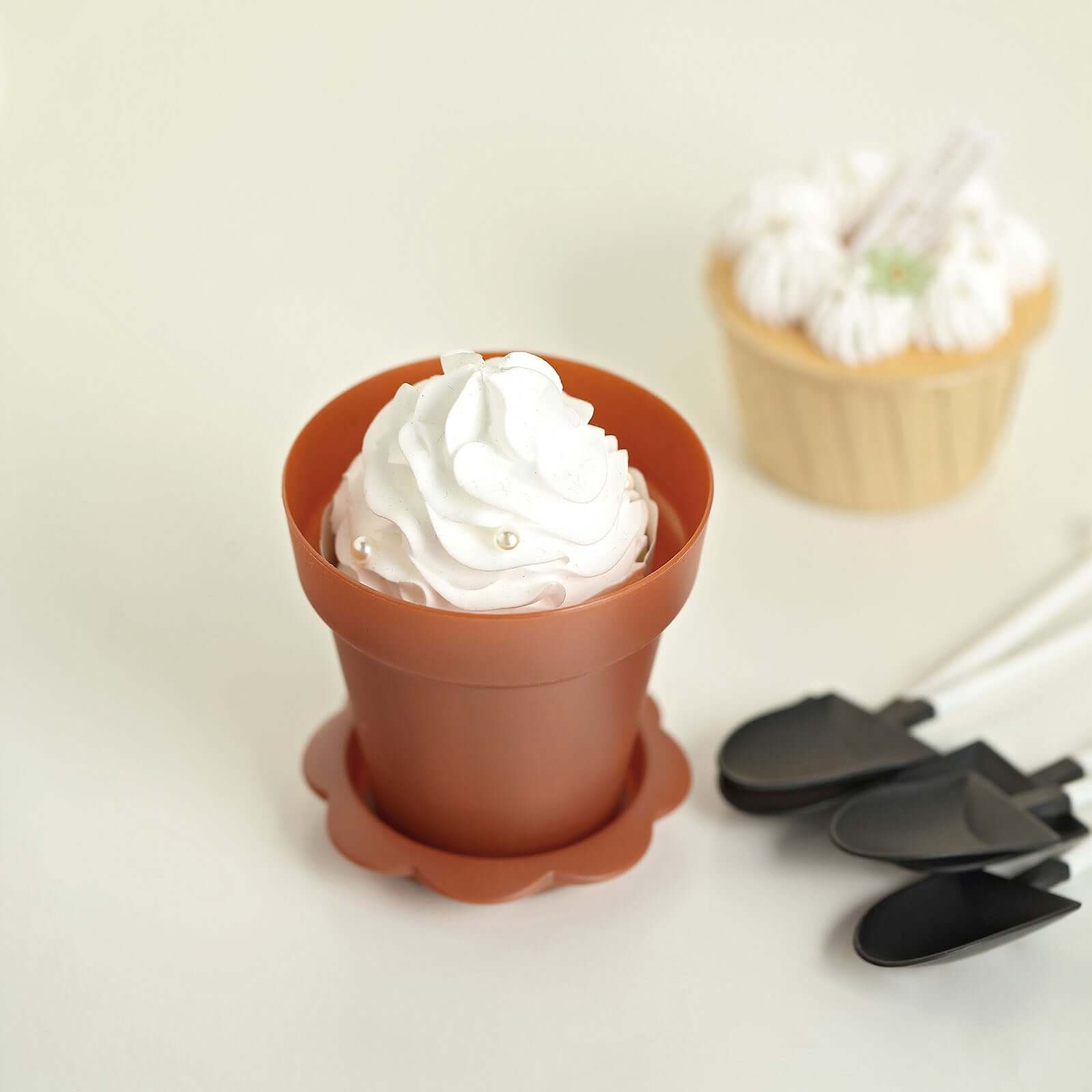 12-Pack Plastic Dessert Cups with Lids and Shovels in Terracotta (Rust) Succulent Planter Design