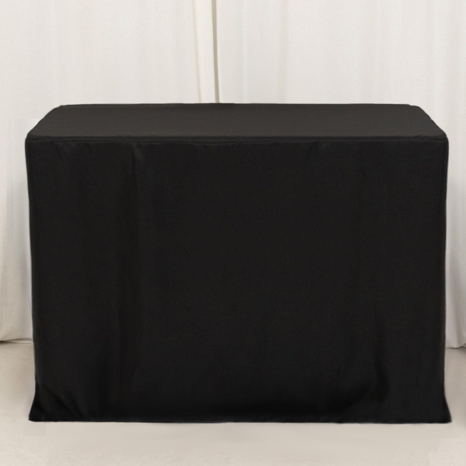 Black Fitted Polyester Rectangle Tablecloth - Ideal for 4ft Tables