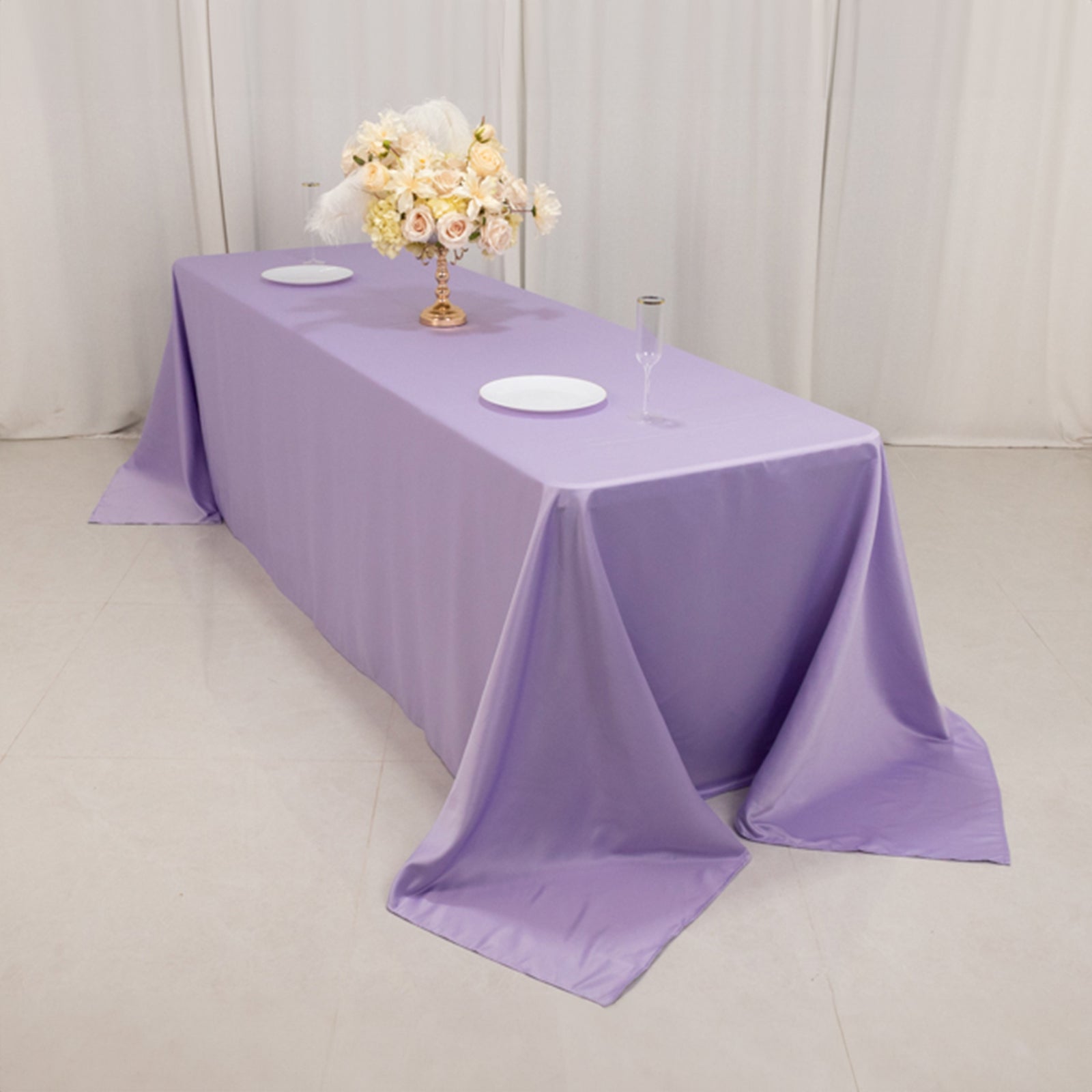 Luxury Lamour Satin Rectangle Tablecloth in Lavender Lilac - Soft & Seamless!