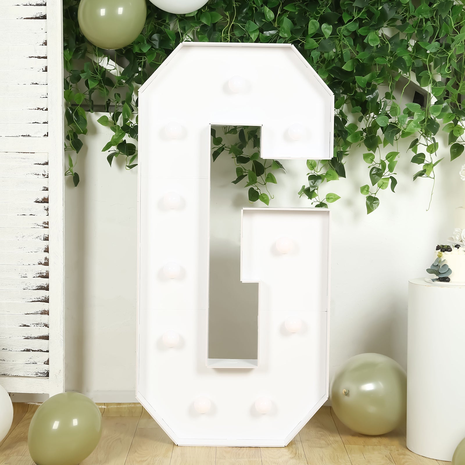 Hot Sale! 4ft White Giant LED Marquee Letter G with 10 Warm White Battery-Operated LEDs, Glue Gun & Sticks
