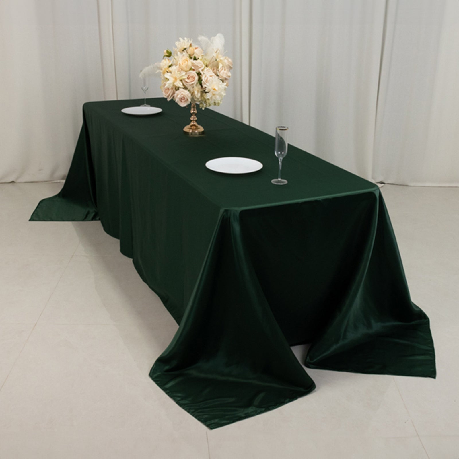 Hunter Emerald Green Lamour Satin Rectangle Tablecloth - Soft, Durable & Fade-Resistant!