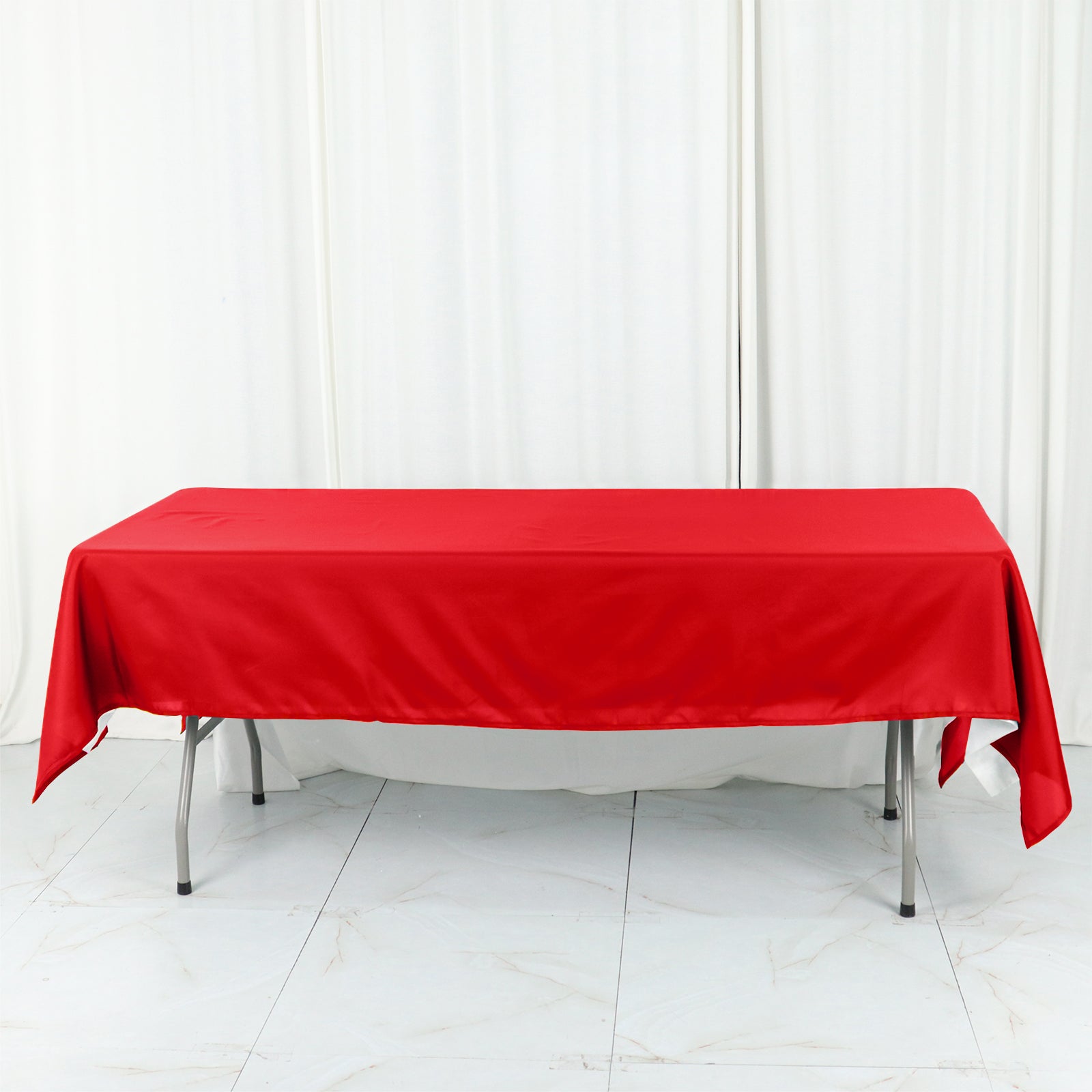 Wrinkle-Resistant Red Cotton Blend Rectangle Tablecloth 60x102