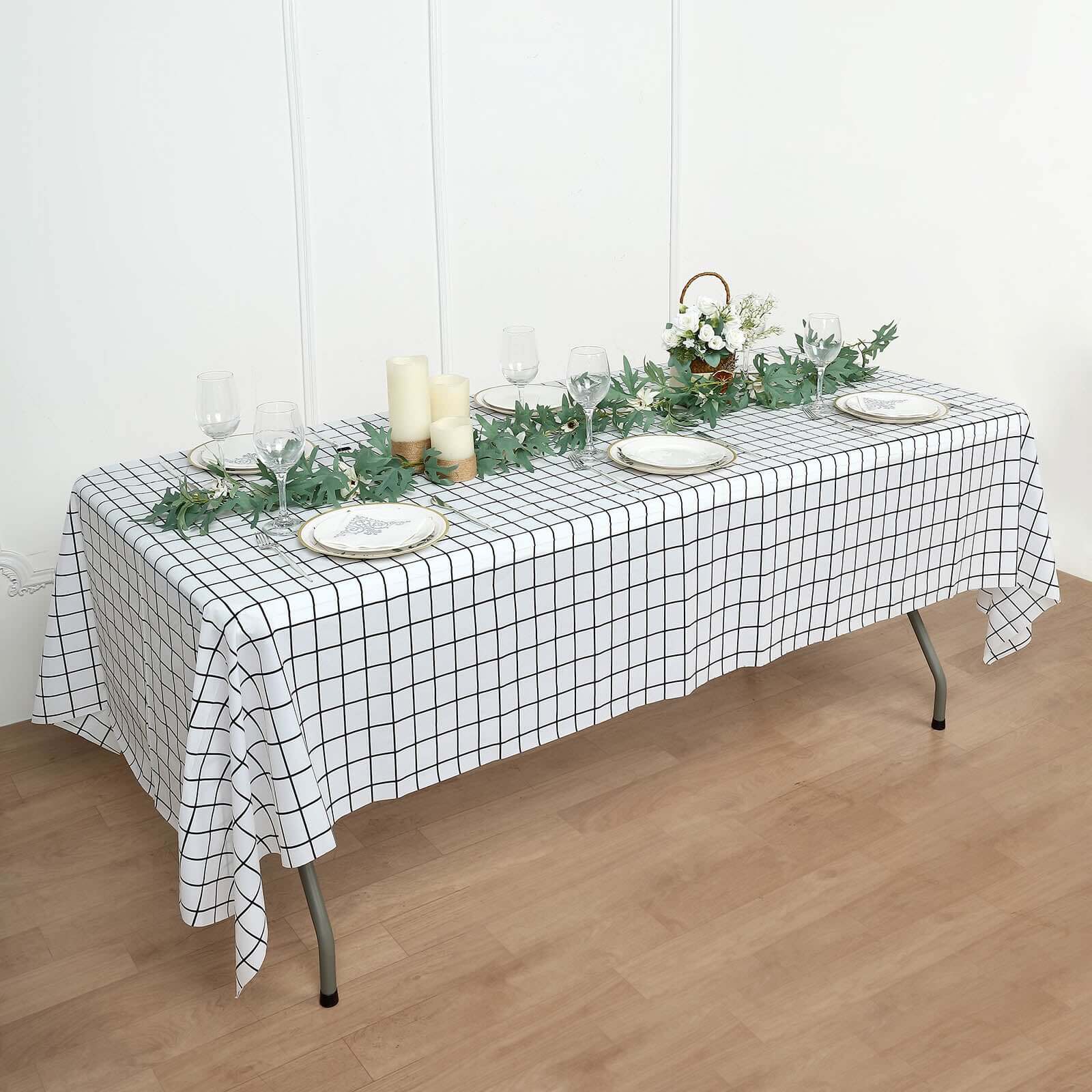 5-Pack Durable PVC Disposable Checkered Rectangle Table Covers in Black/White 54x108