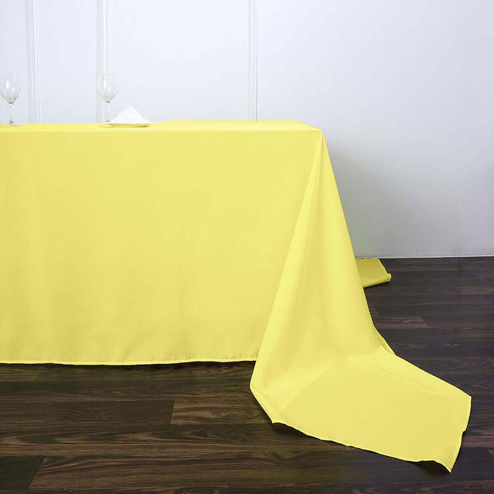 Yellow Seamless Wrinkle-Resistant 90x156 Polyester Rectangle Tablecloth - Ideal for Events