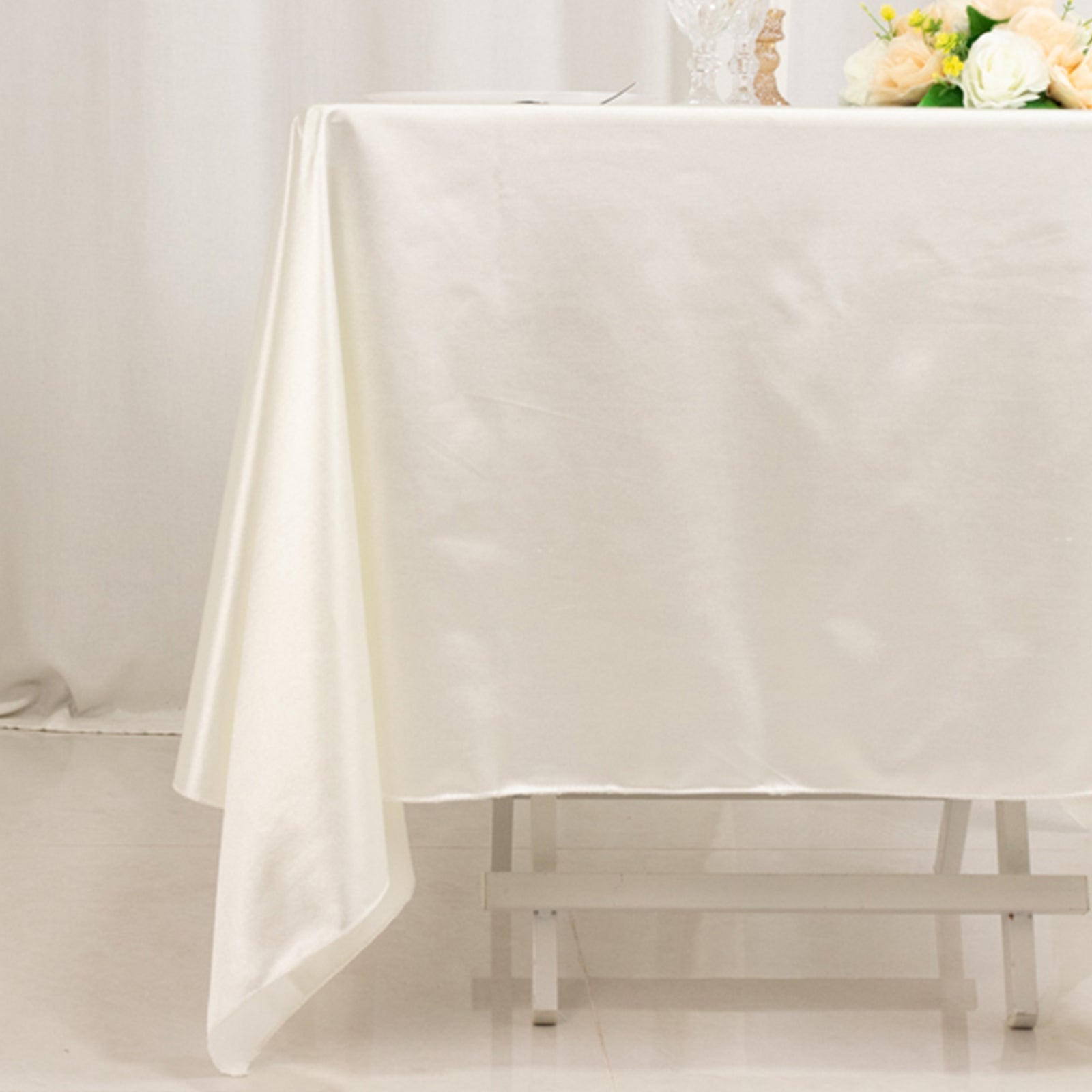 Wrinkle-Free & Stain-Resistant Premium Scuba 70x70 Shimmer Pearl White Tablecloth for Weddings and Parties