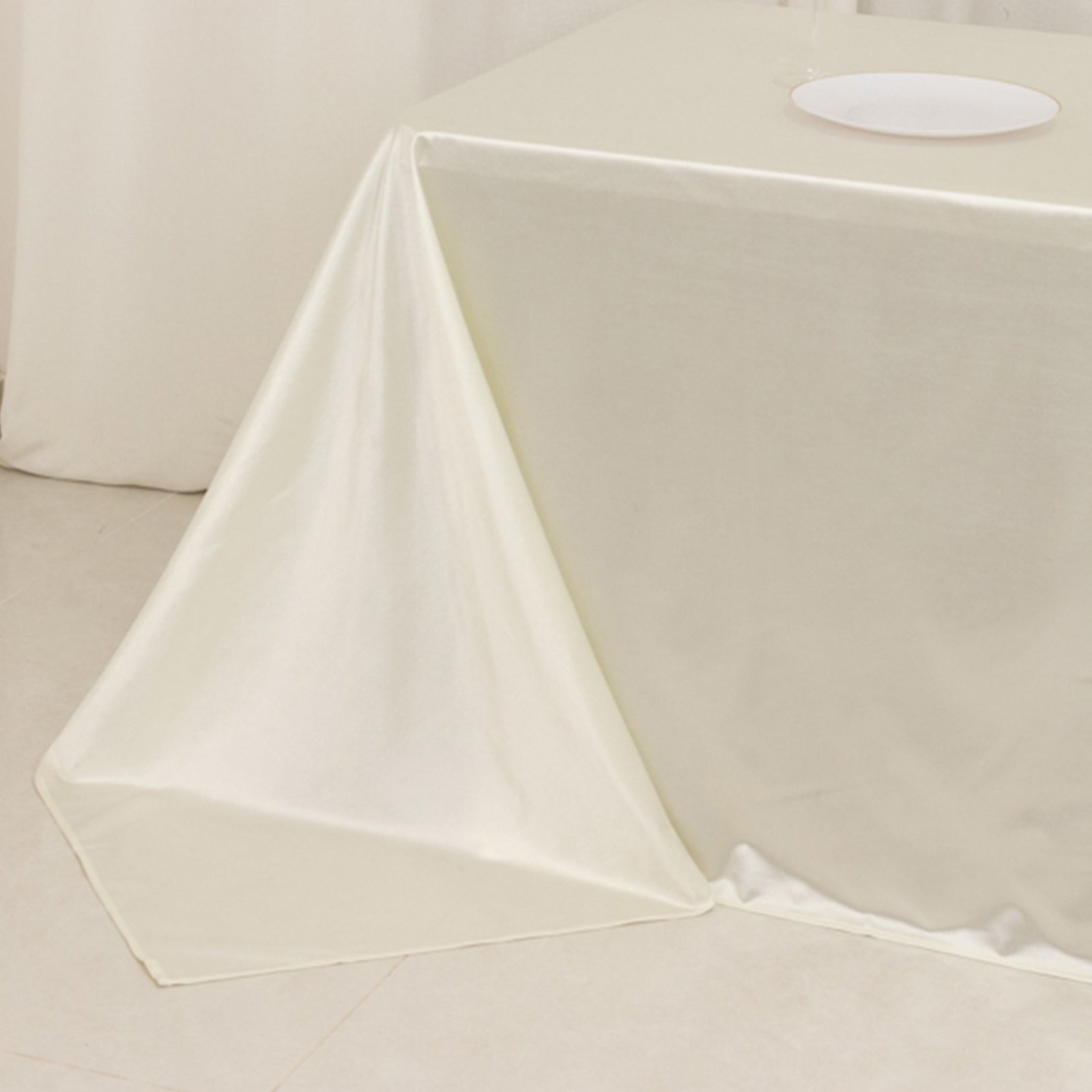 Hot Deal! Premium Shimmering Pearl White Scuba Tablecloth - Wrinkle & Stain Free