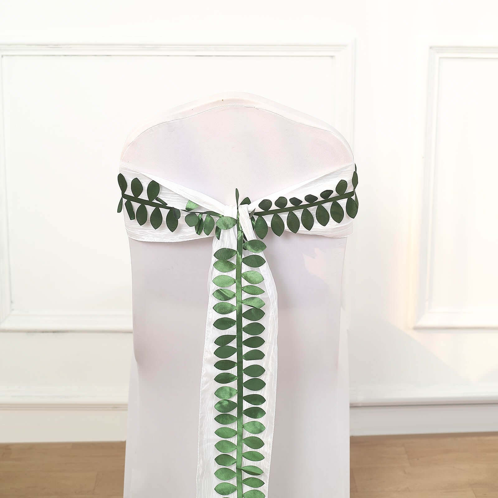50ft Green Taffeta Ribbon Sash with 4 - Leaf Petal Design - Ideal Artificial Fabric Garland for Decor