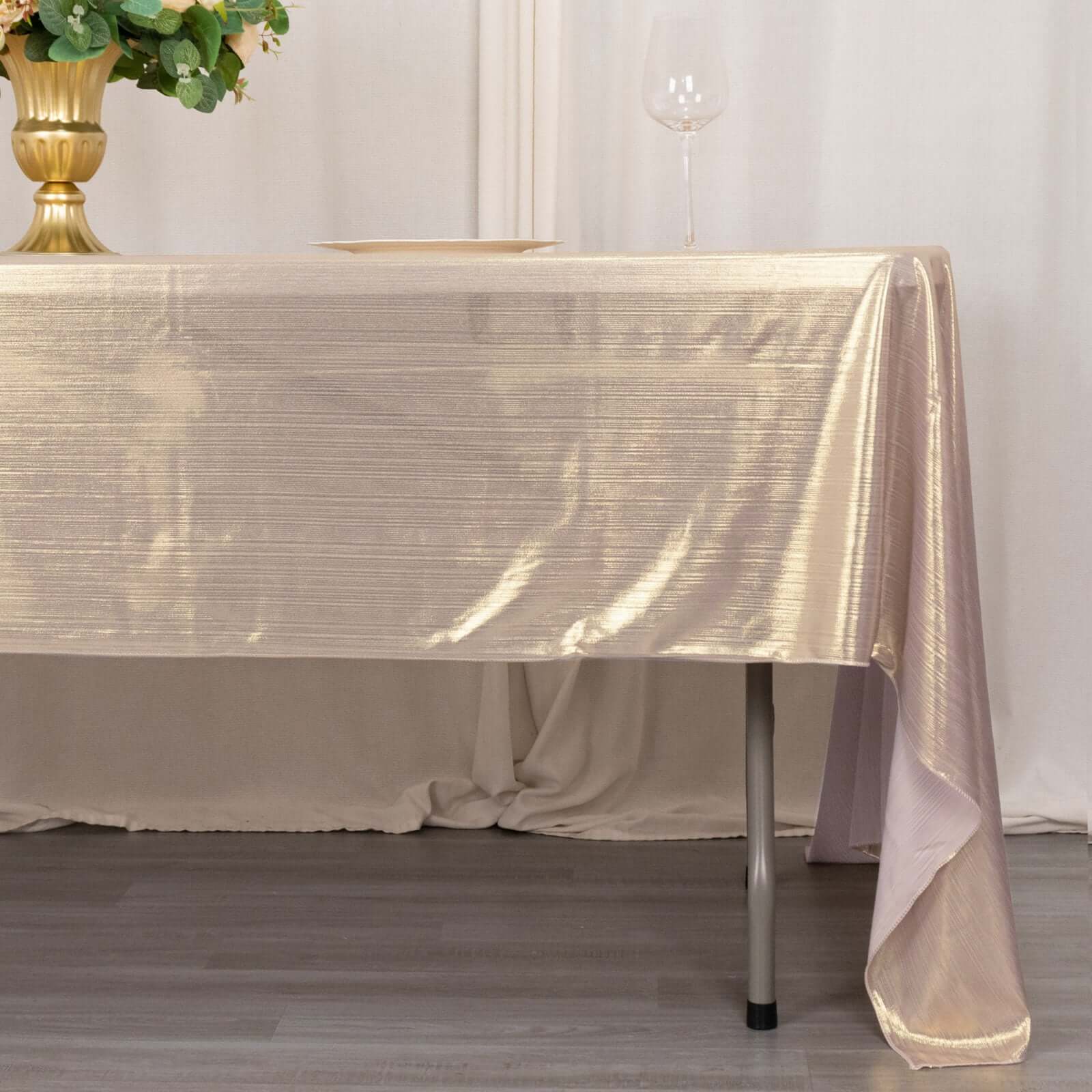 Wrinkle-Free Sparkling Blush Sequin Dots Polyester 60x126 Rectangle Tablecloth