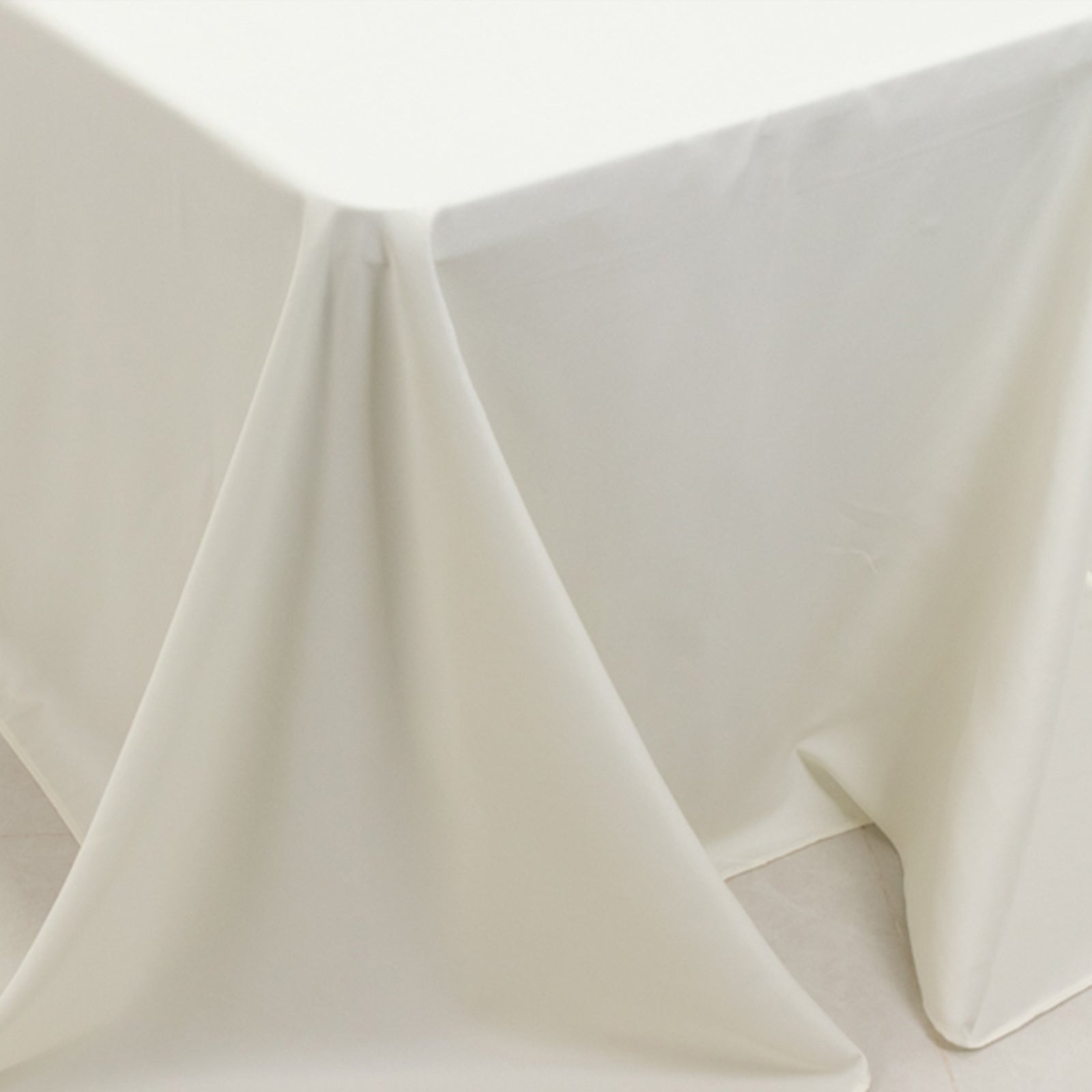 Ivory High - Performance Seamless Fire - Retardant Premium Polyester 90x156 Rectangular Tablecloth