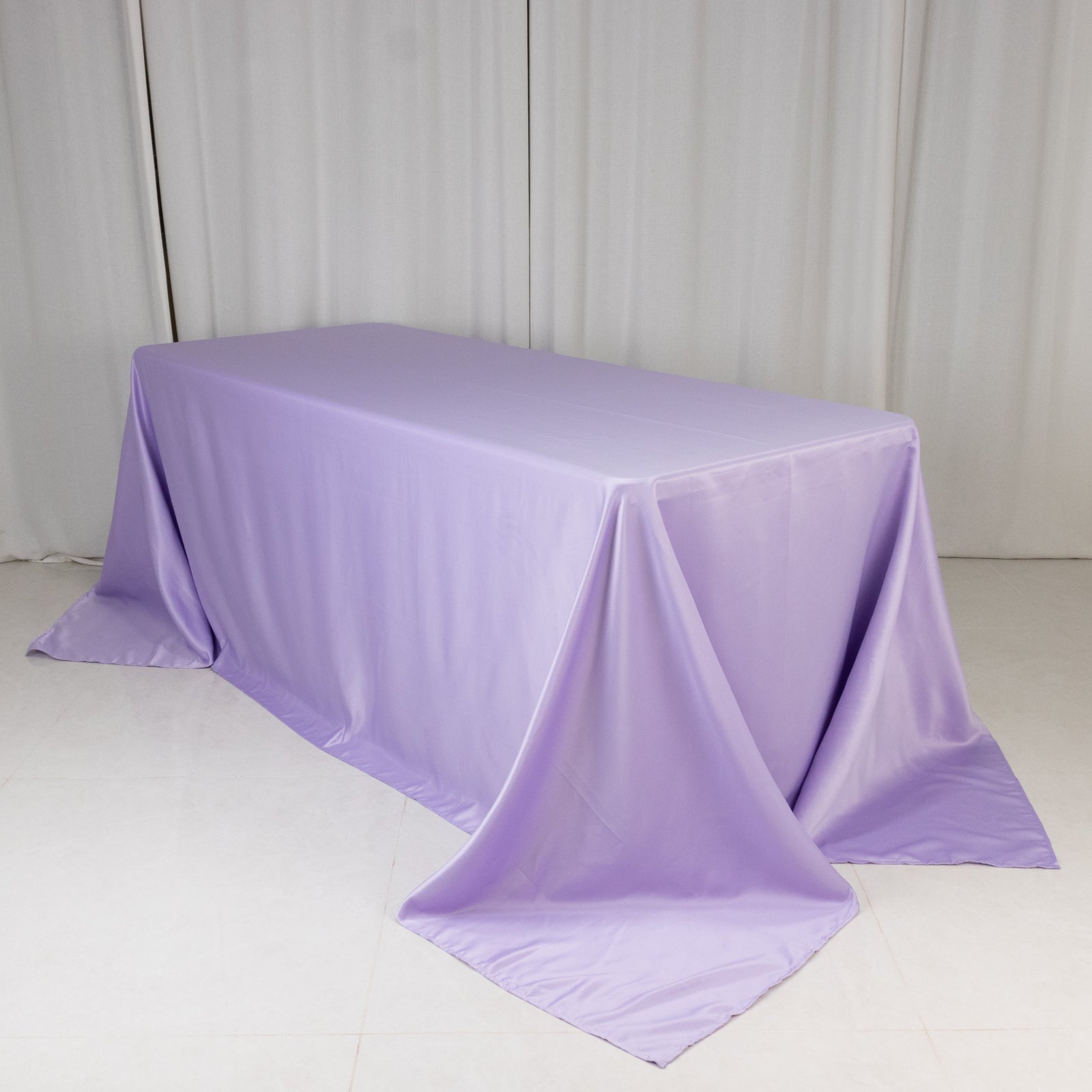 Lavender Lilac Lamour Satin Tablecloth - Soft & Durable, Ideal for Events