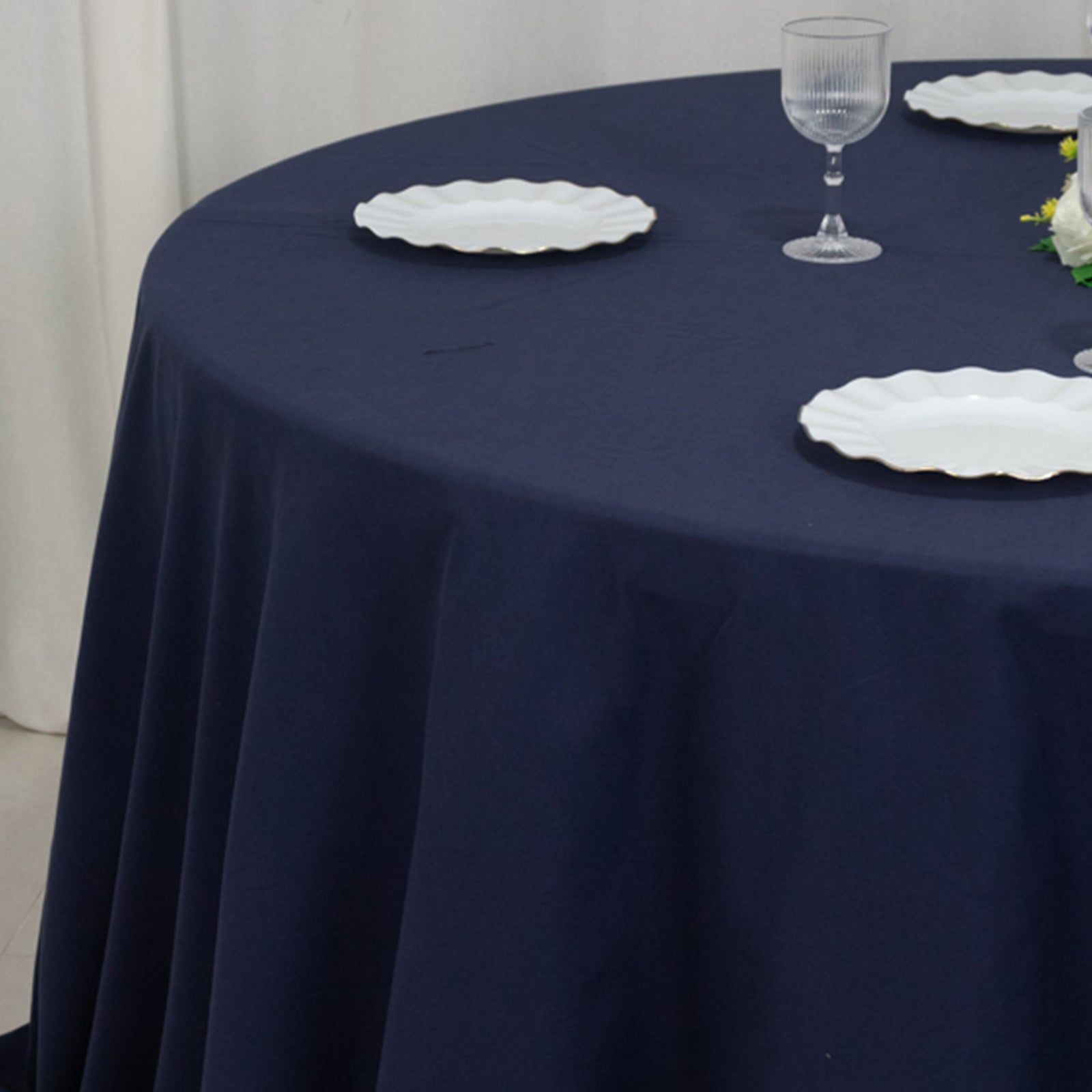 Hot! Navy Blue 132" Cotton Blend Seamless Wrinkle-Resistant Round Tablecloth