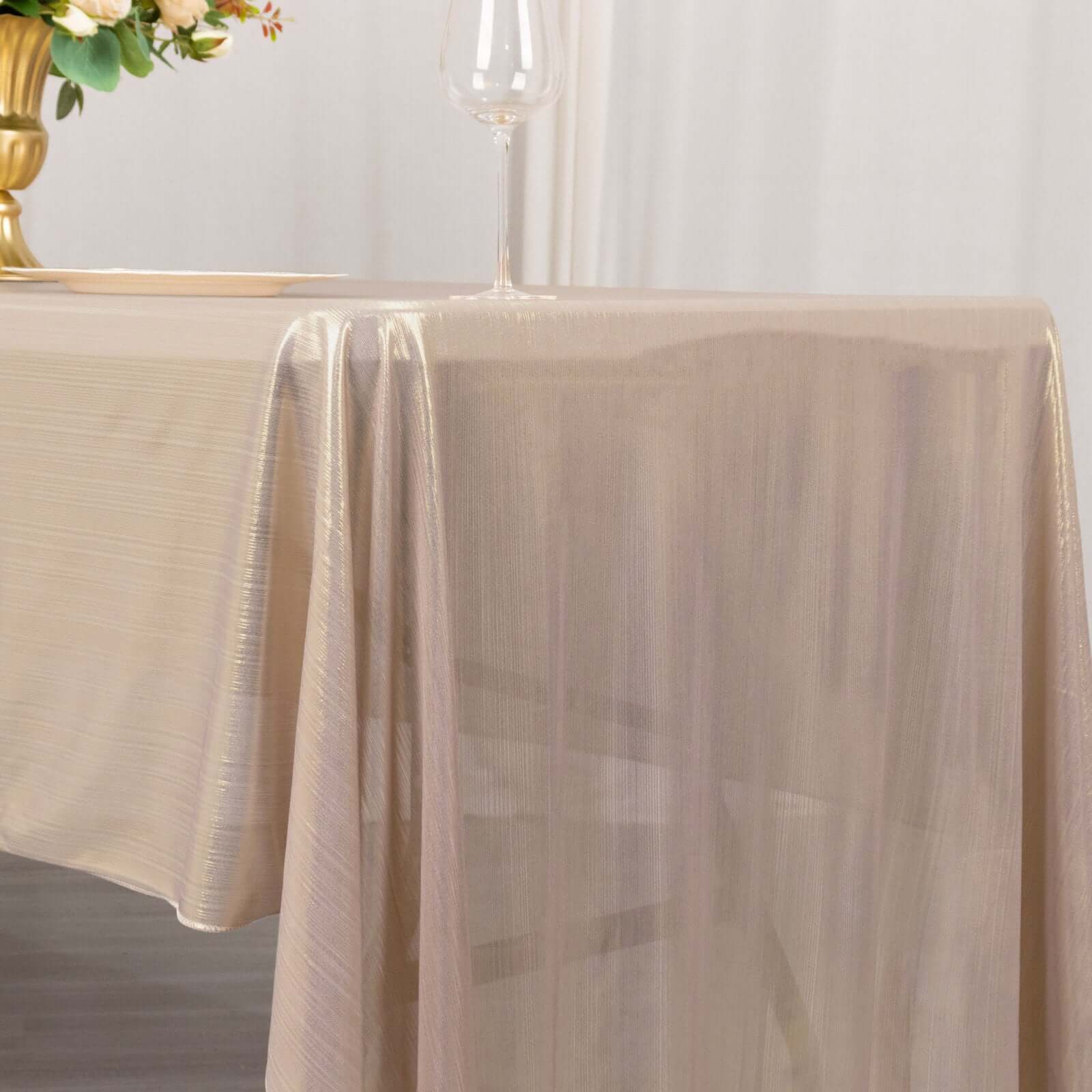 Wrinkle-Free Sparkling Blush Sequin Dots Polyester 60x126 Rectangle Tablecloth