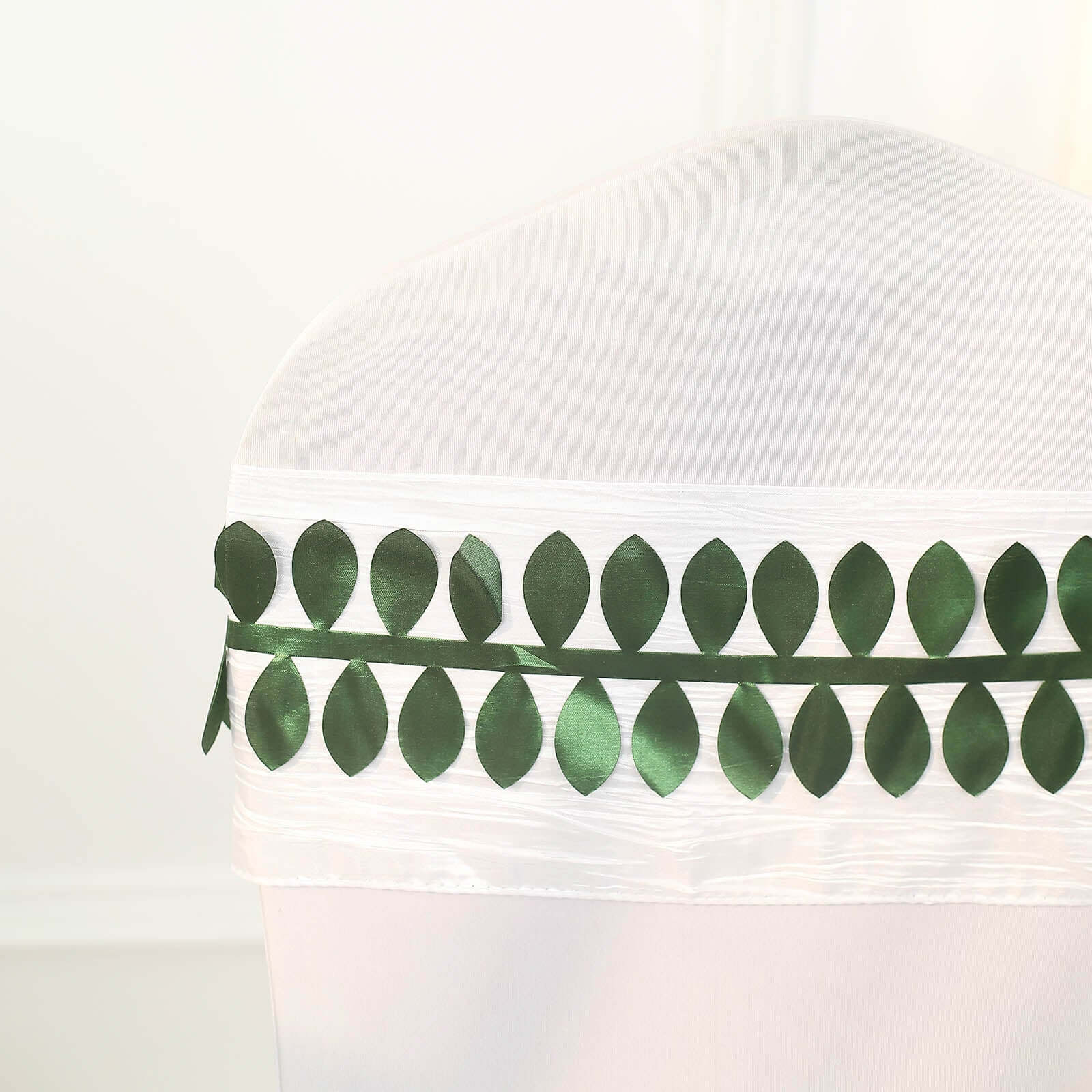 50ft Green Taffeta Ribbon Sash with 4 - Leaf Petal Design - Ideal Artificial Fabric Garland for Decor