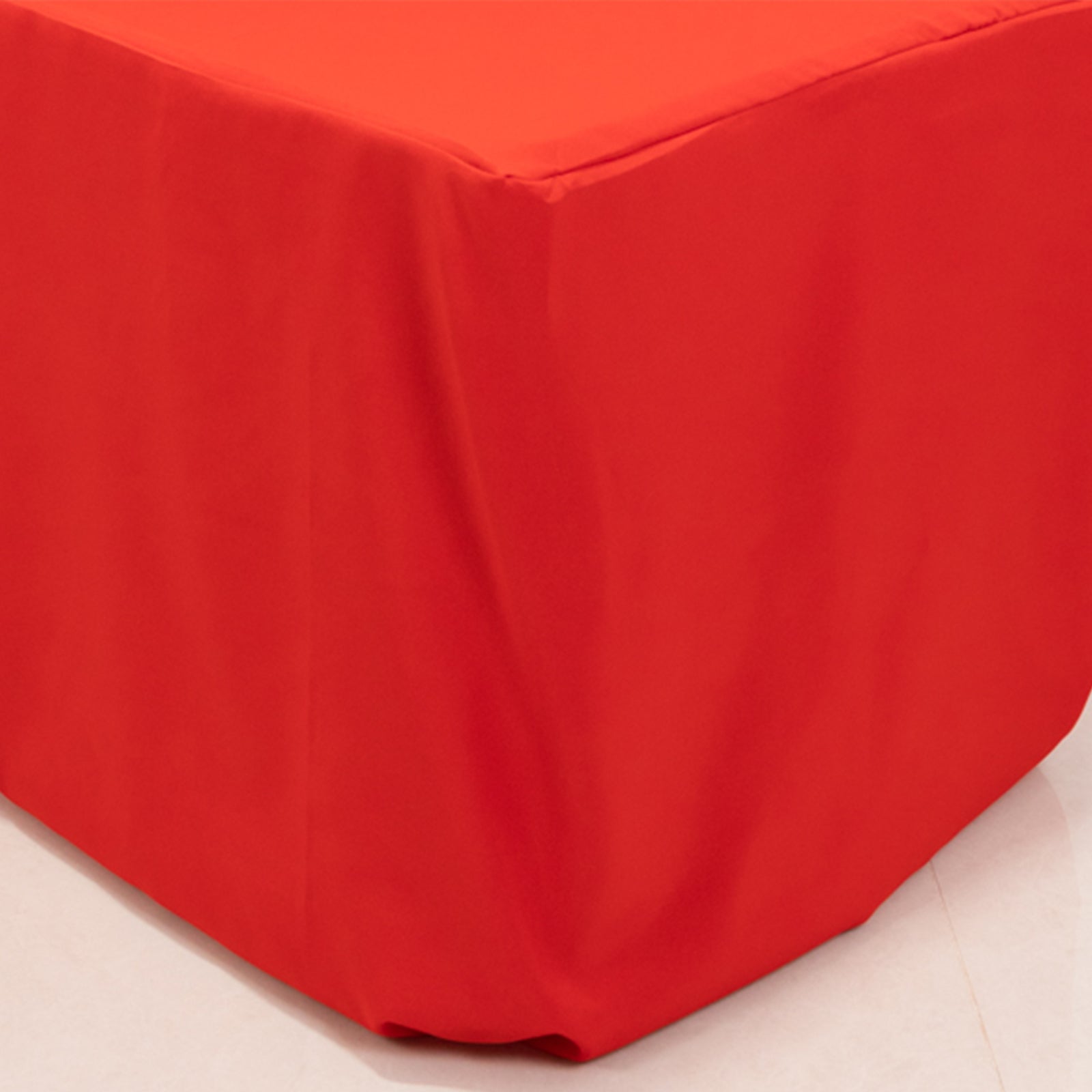 Hot Sale! Durable Red 6ft Rectangle Fitted Tablecloth Made of 220GSM Premium Polyester