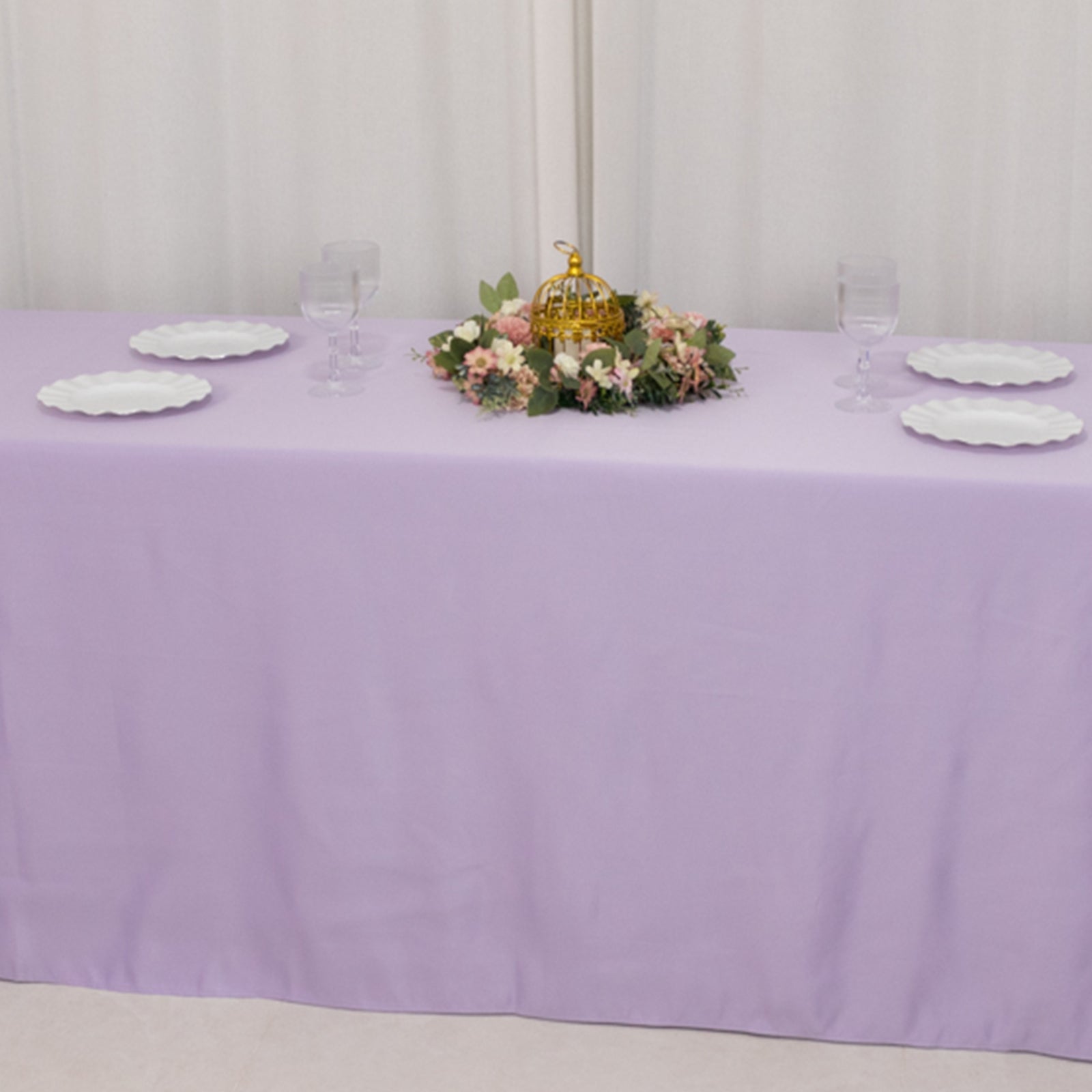 Luxury Lamour Satin Rectangle Tablecloth in Lavender Lilac - Soft & Seamless!