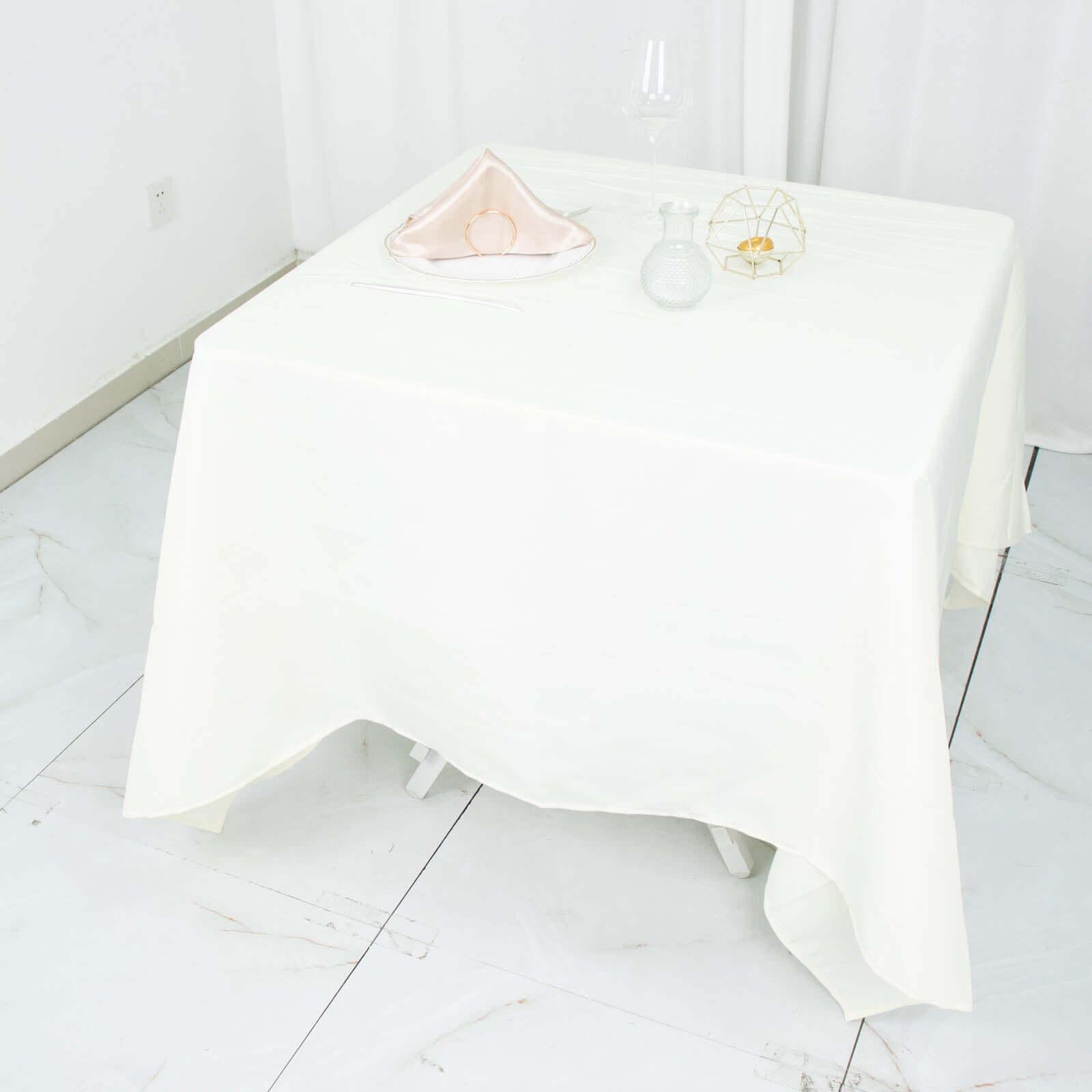 220GSM Wrinkle-Resistant Ivory Premium Polyester 70x70 Square Tablecloth