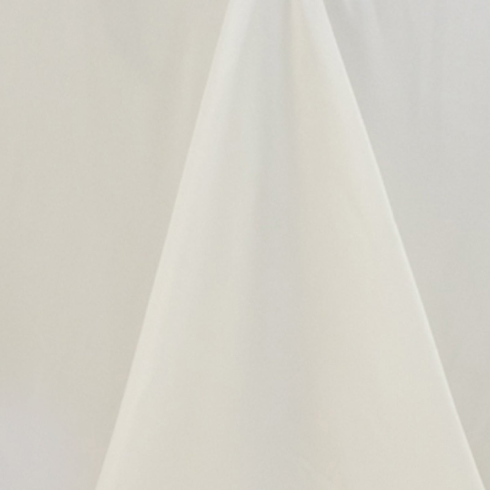 Ivory Fire Retardant Premium Polyester 90x132 Rectangular Tablecloth - High-Performance Seamless Cover