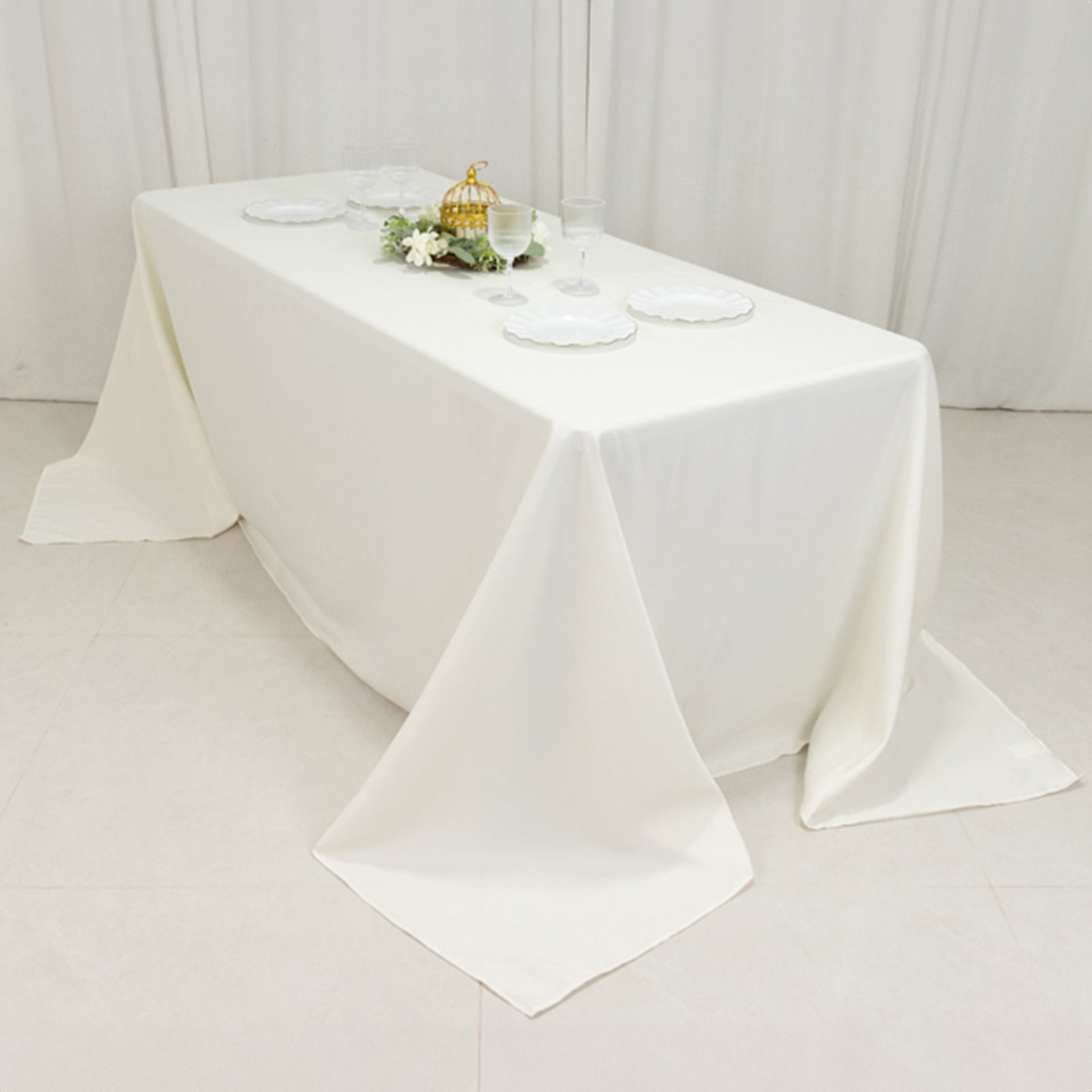 Ivory Fire Retardant Premium Polyester 90x132 Rectangular Tablecloth - High-Performance Seamless Cover