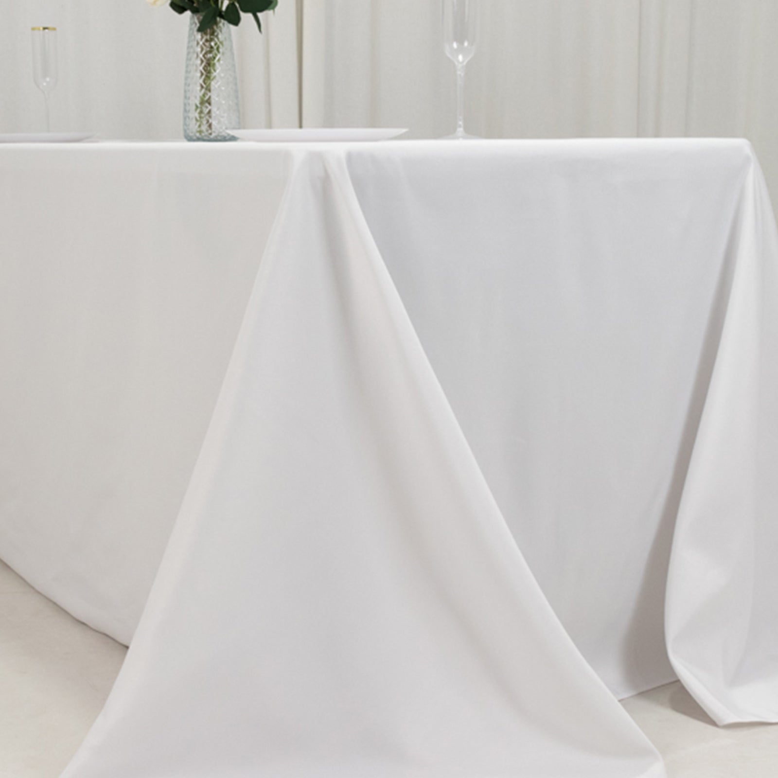 Premium Fire Retardant White Polyester Tablecloth for Large Gatherings - 90x132 Size