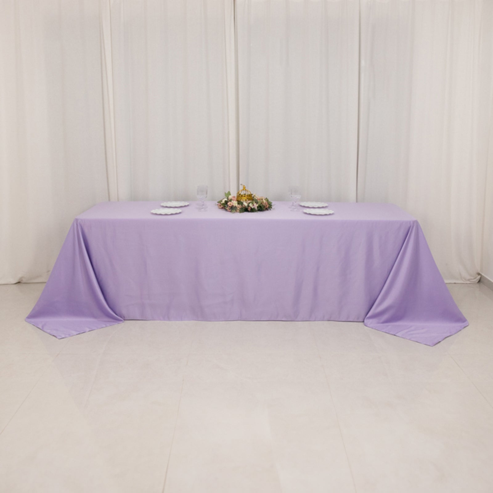 Luxury Lamour Satin Rectangle Tablecloth in Lavender Lilac - Soft & Seamless!