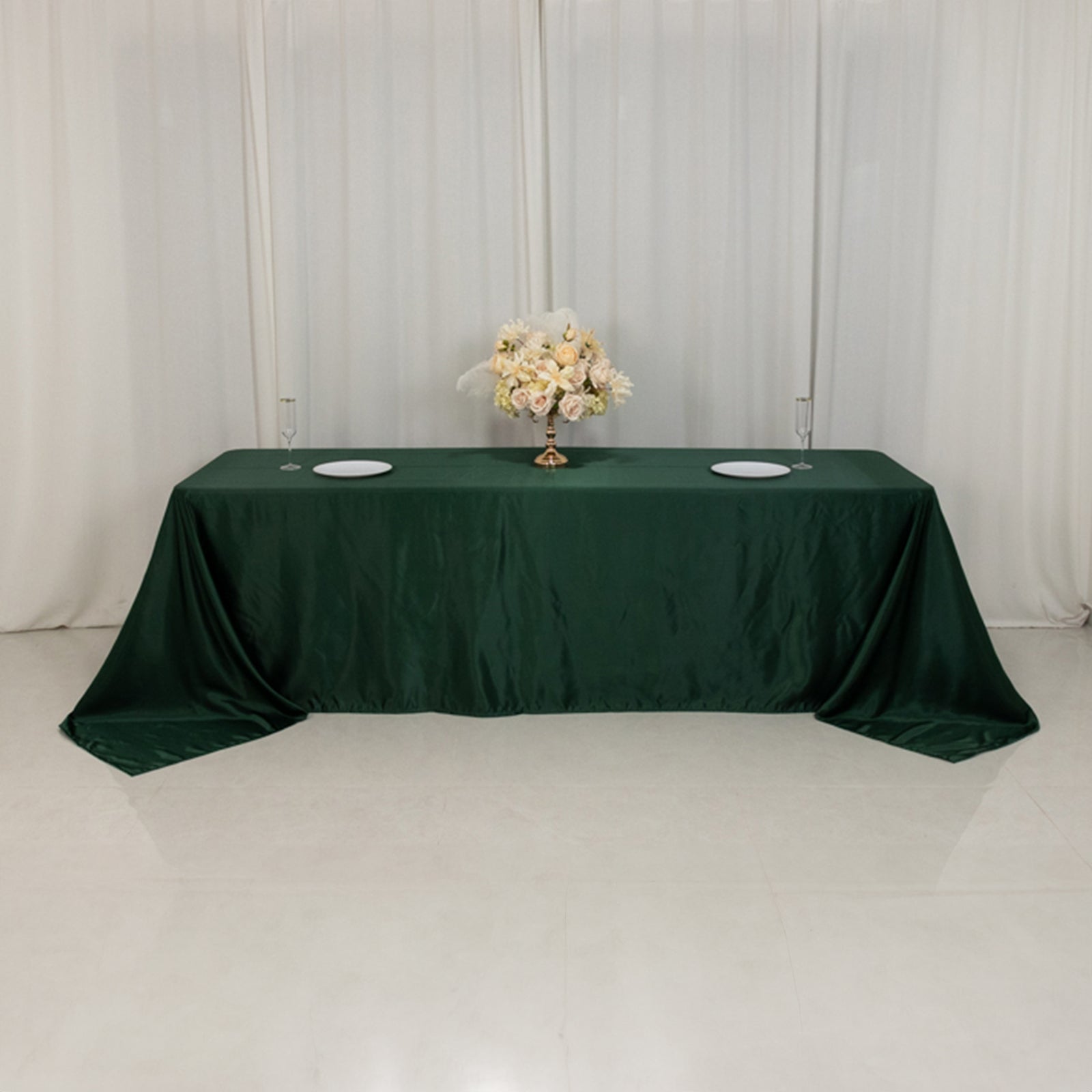 Hunter Emerald Green Lamour Satin Rectangle Tablecloth - Soft, Durable & Fade-Resistant!