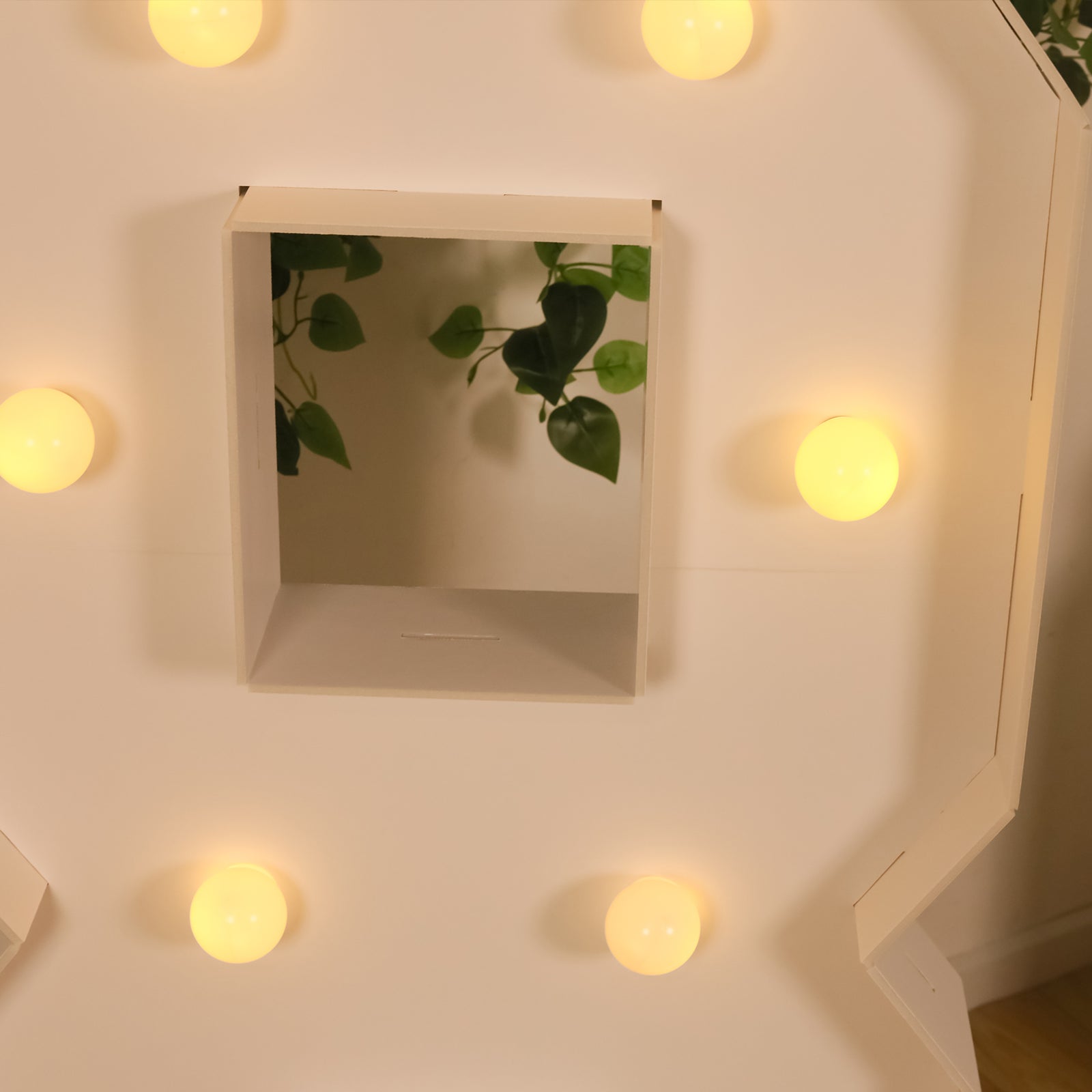 Hot Sale! 4ft White Giant LED Marquee Light-Up Number 8 with 10 Warm White Battery-Operated LEDs, Glue Gun & Sticks