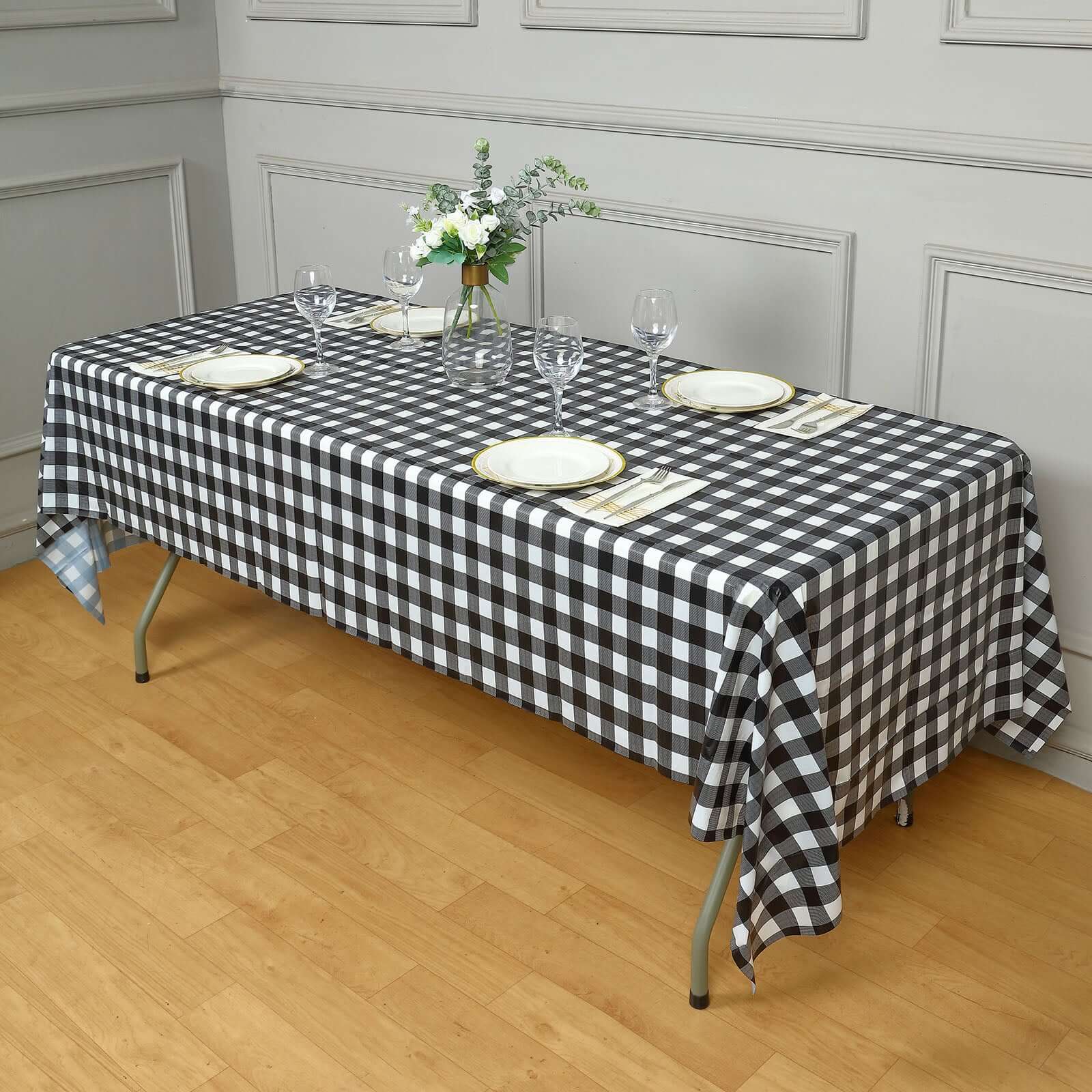 5-Pack Durable PVC Disposable Black Checkered Plastic Rectangle Table Covers 54x108