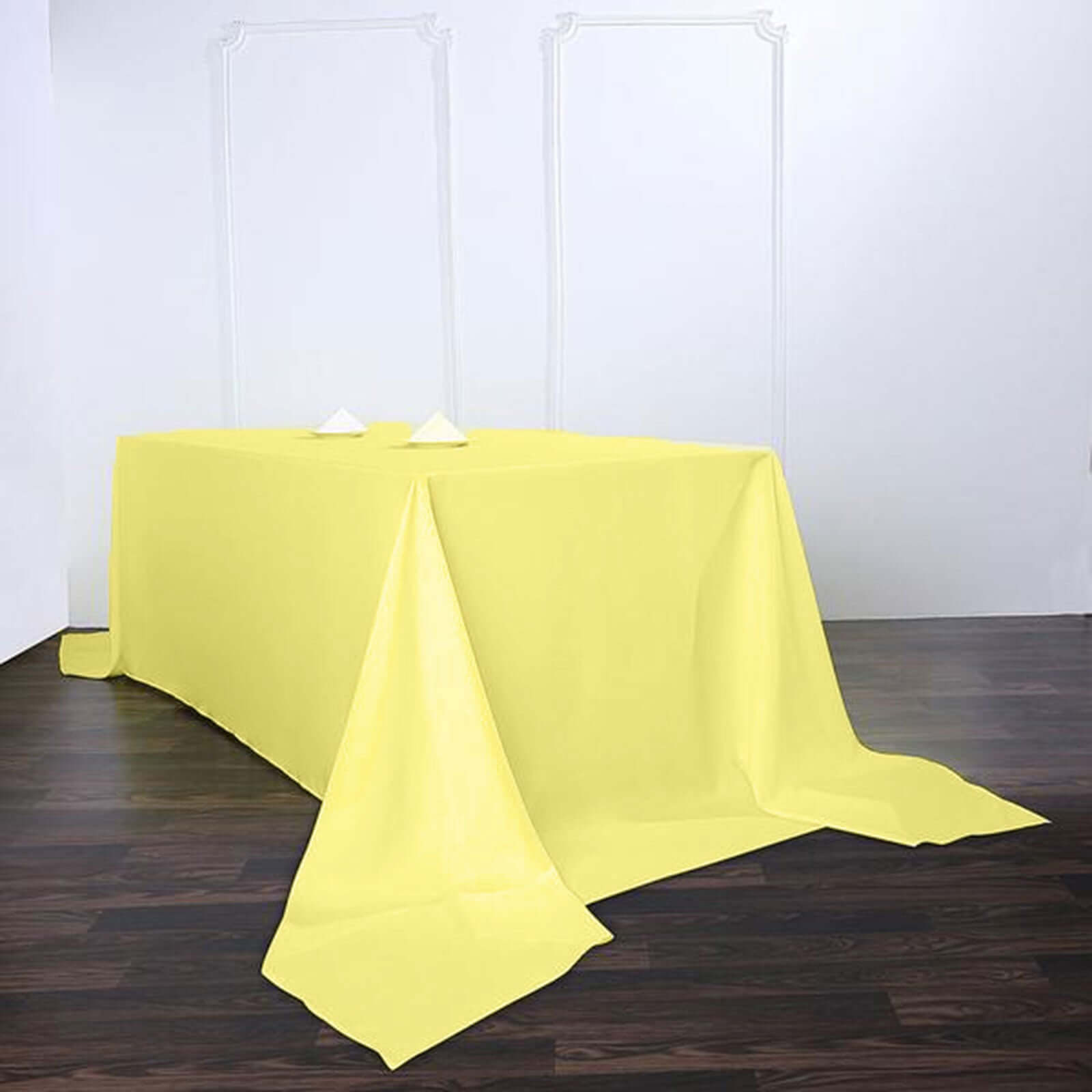 Yellow Seamless Wrinkle-Resistant 90x156 Polyester Rectangle Tablecloth - Ideal for Events