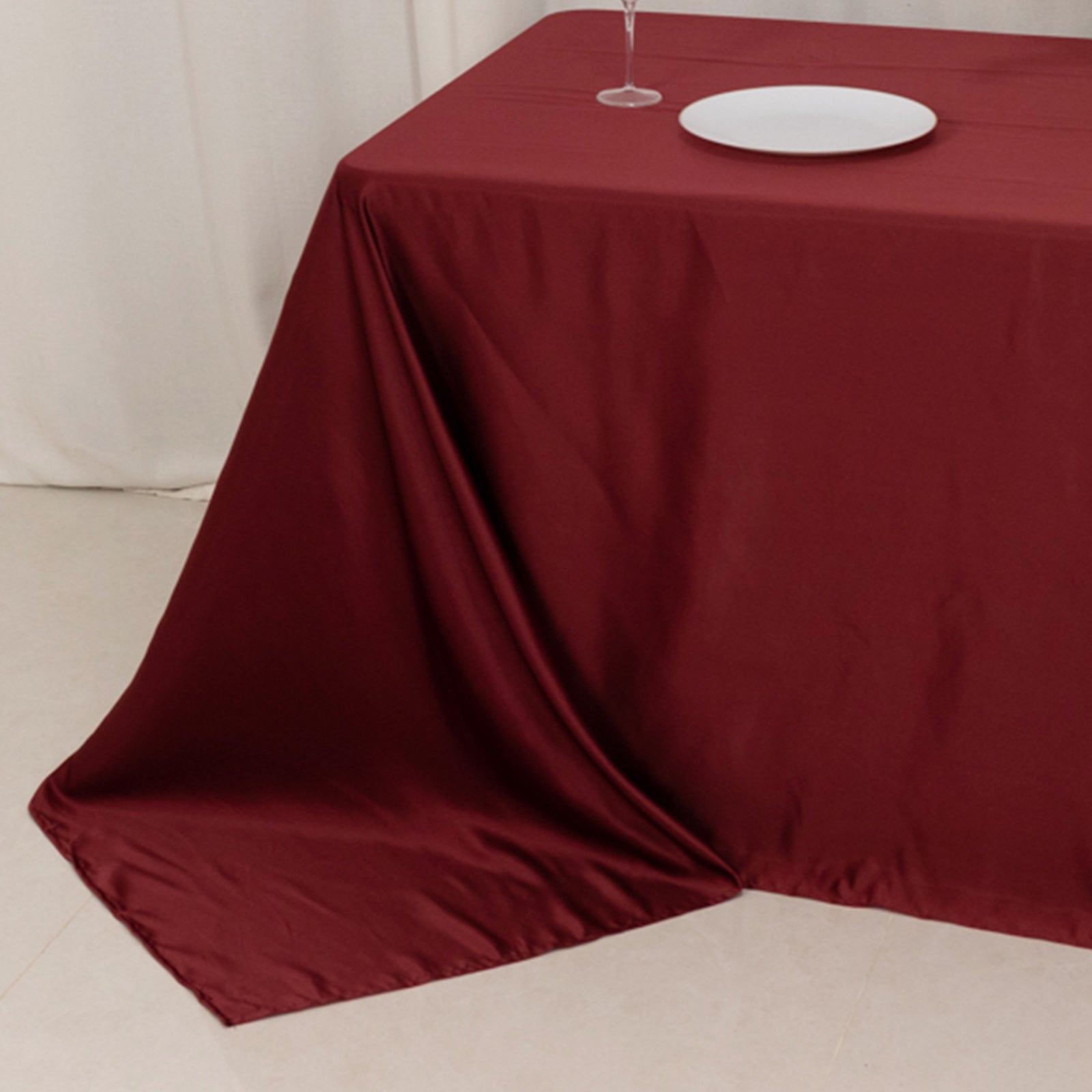 Exclusive Lamour Satin Rectangle Tablecloth in Burgundy - Soft, Silk-Like & Seamless, 90x132