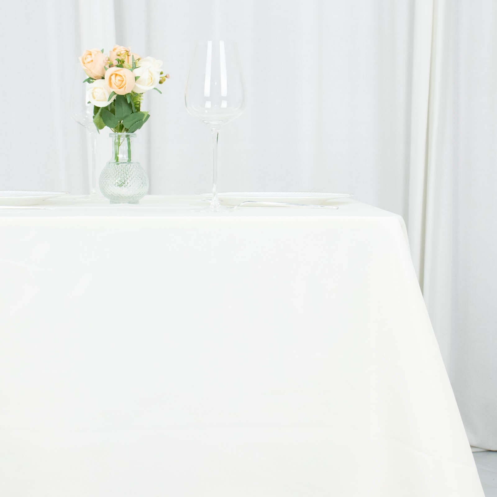 220GSM Wrinkle-Resistant Ivory Premium Polyester 70x70 Square Tablecloth