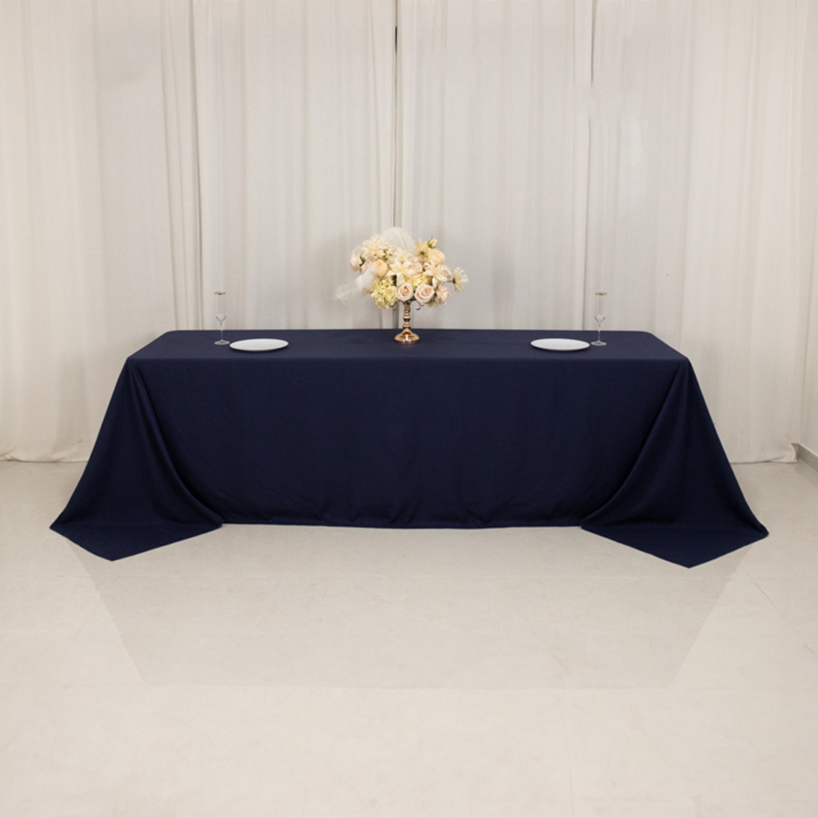 Seamless Wrinkle-Resistant Navy Blue Cotton Blend 90x156 Rectangle Tablecloth
