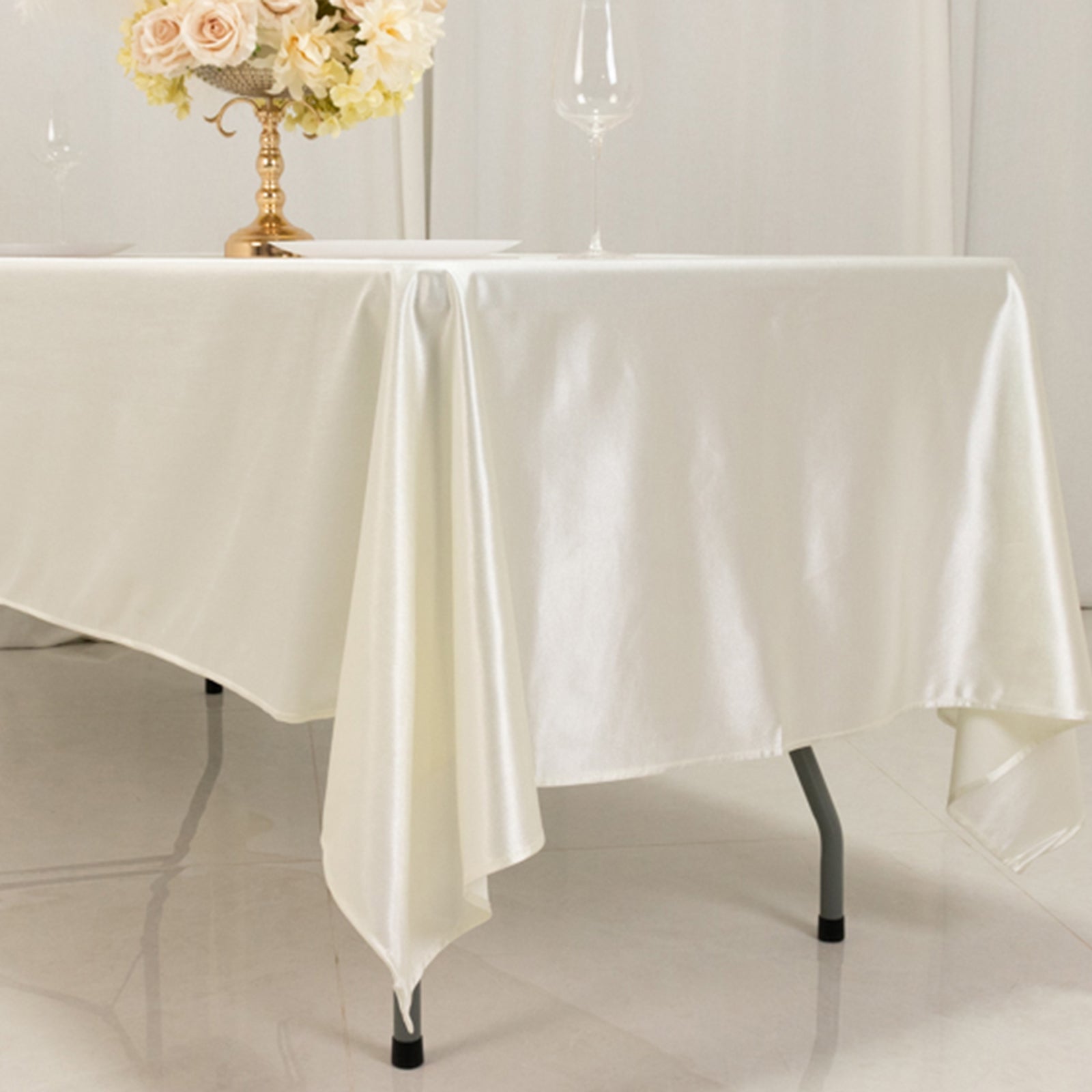 Hot Sale! Premium Wrinkle-Free & Stain-Resistant Scuba Rectangular Tablecloth in Shimmering Pearl White (60x102)