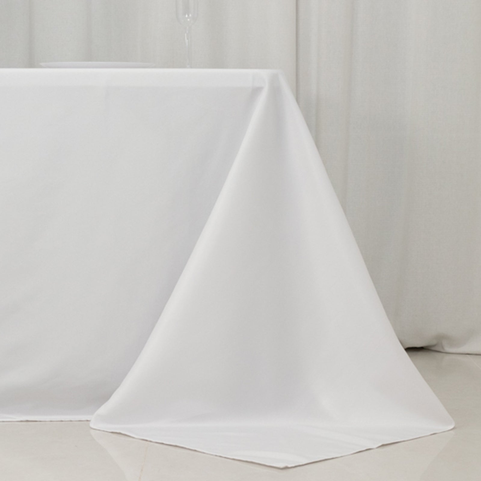 Premium Fire Retardant White Polyester Tablecloth for Large Gatherings - 90x132 Size