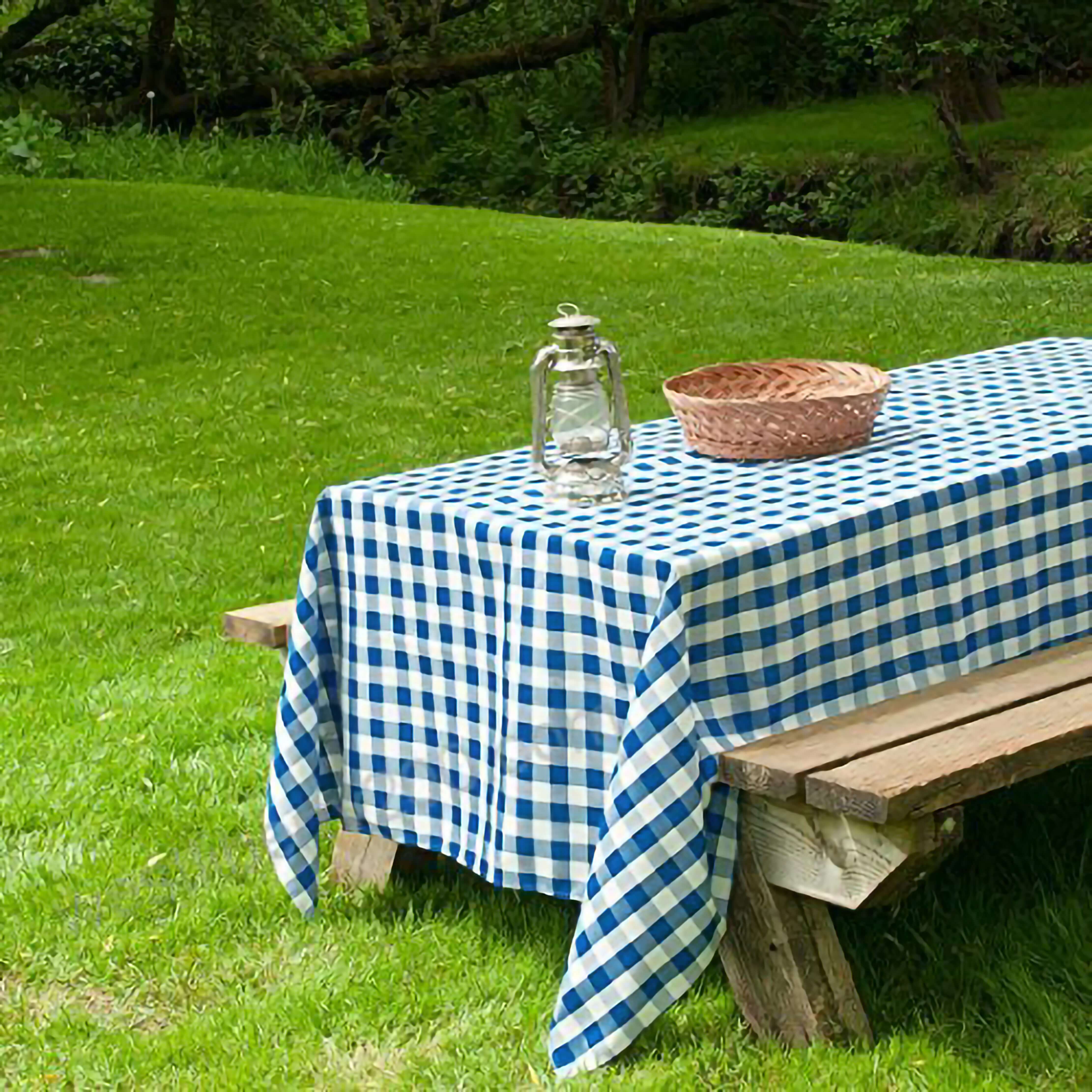 White/Blue Buffalo Plaid 60x126 Polyester Rectangle Stain-Resistant Tablecloth