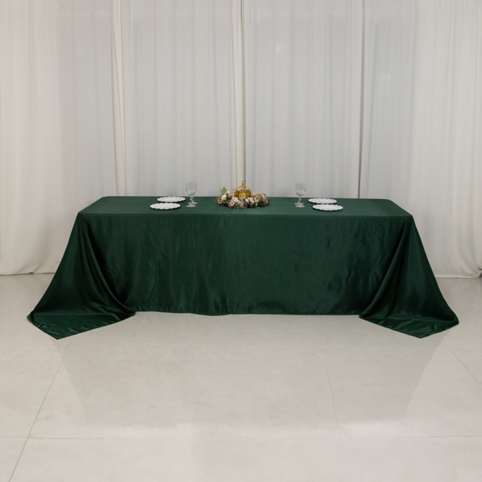 Hunter Emerald Green Lamour Satin Rectangle Tablecloth - Soft, Durable & Fade-Resistant!