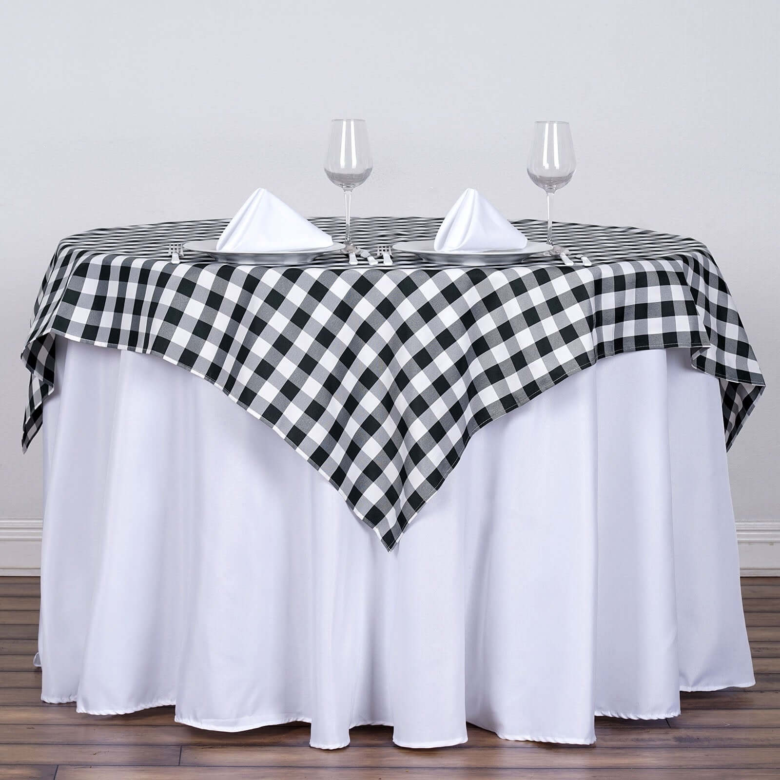 White/Black Checkered Buffalo Plaid 54x54 Polyester Square Tablecloth for Casual Tables