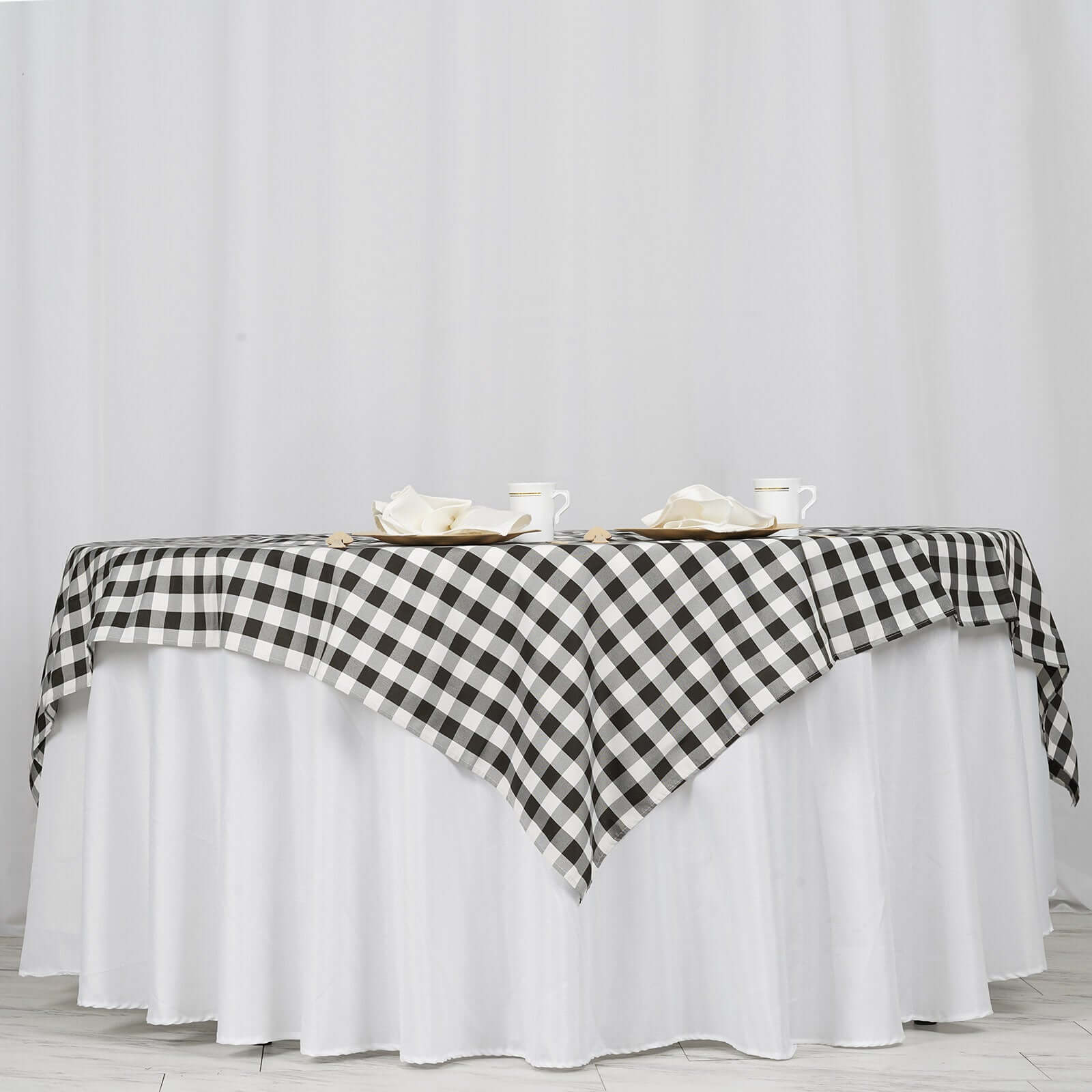 Hot! 70x70 Polyester Checkered Buffalo Plaid White/Black Square Tablecloth for Rustic Decor