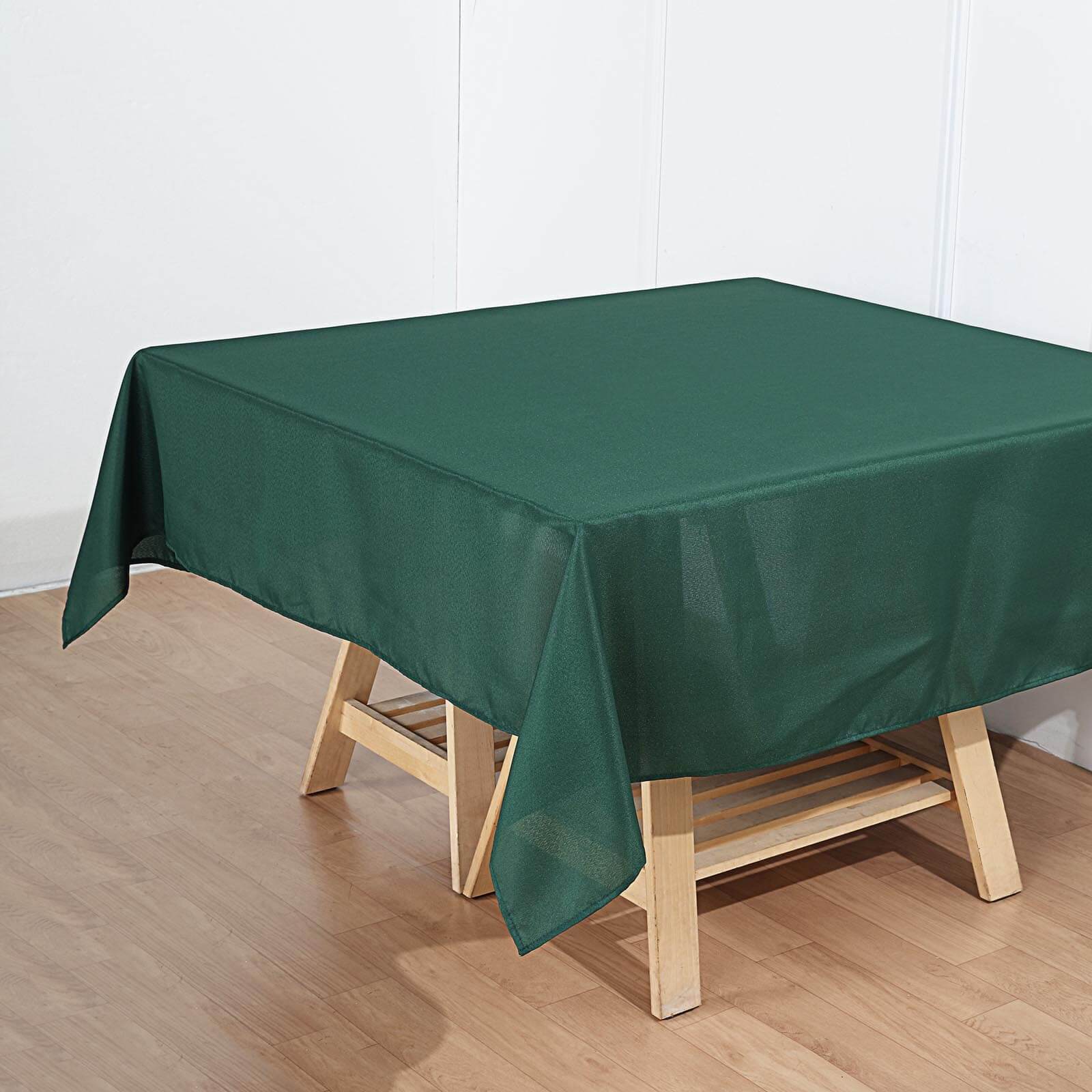 Hunter Emerald Green 70x70 Polyester Square Tablecloth - Durable & Wrinkle-Free