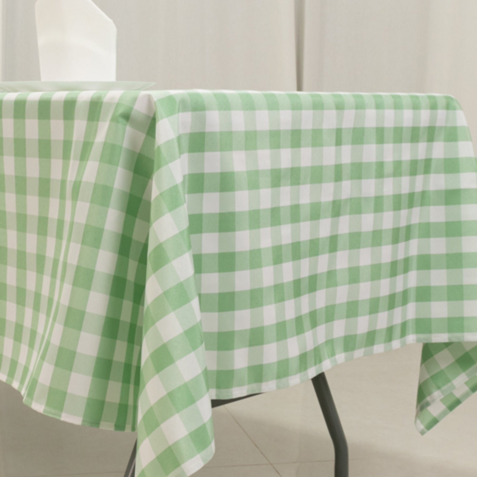 White/Sage Green Checkered Buffalo Plaid 60x102 Polyester Rectangle Tablecloth