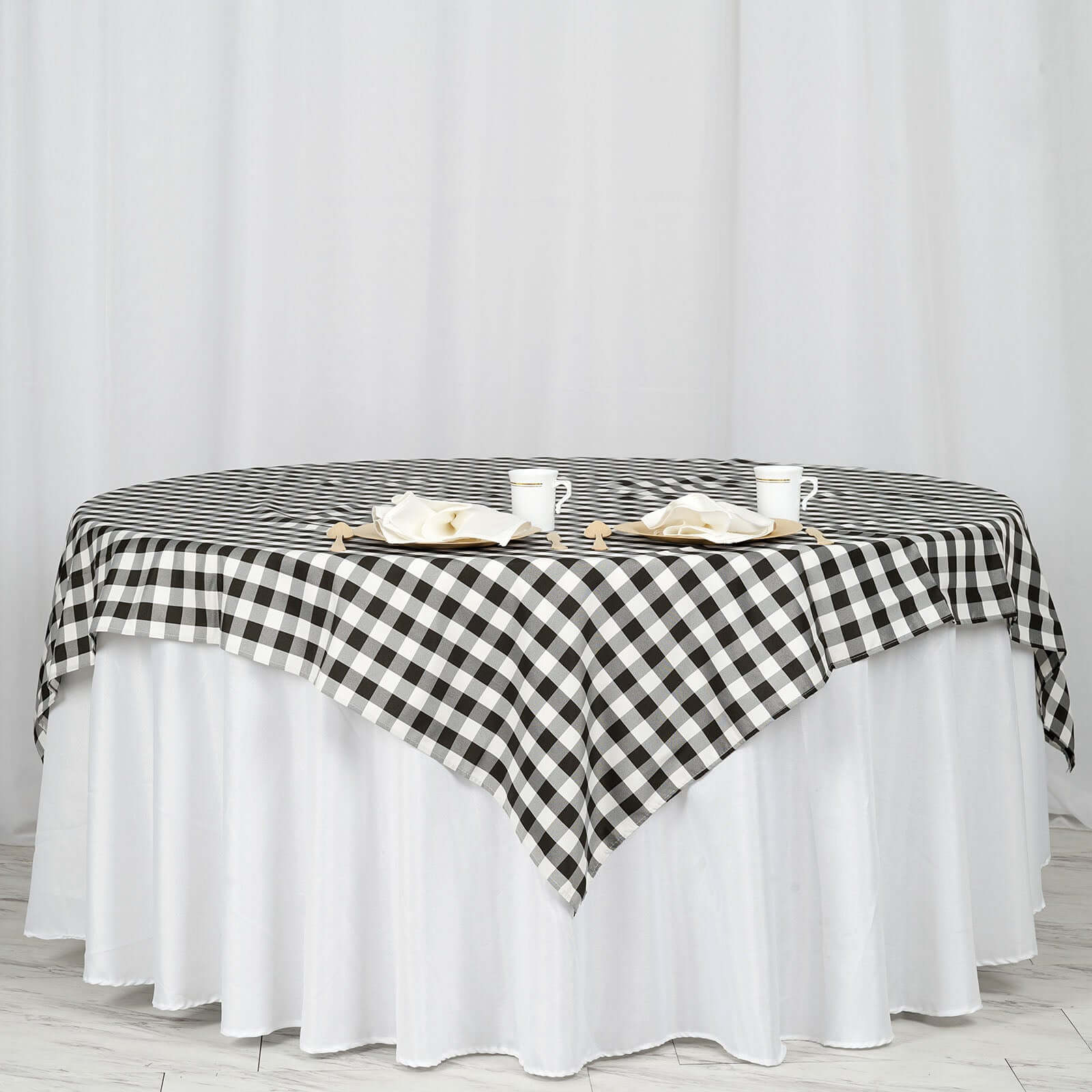Hot! 70x70 Polyester Checkered Buffalo Plaid White/Black Square Tablecloth for Rustic Decor
