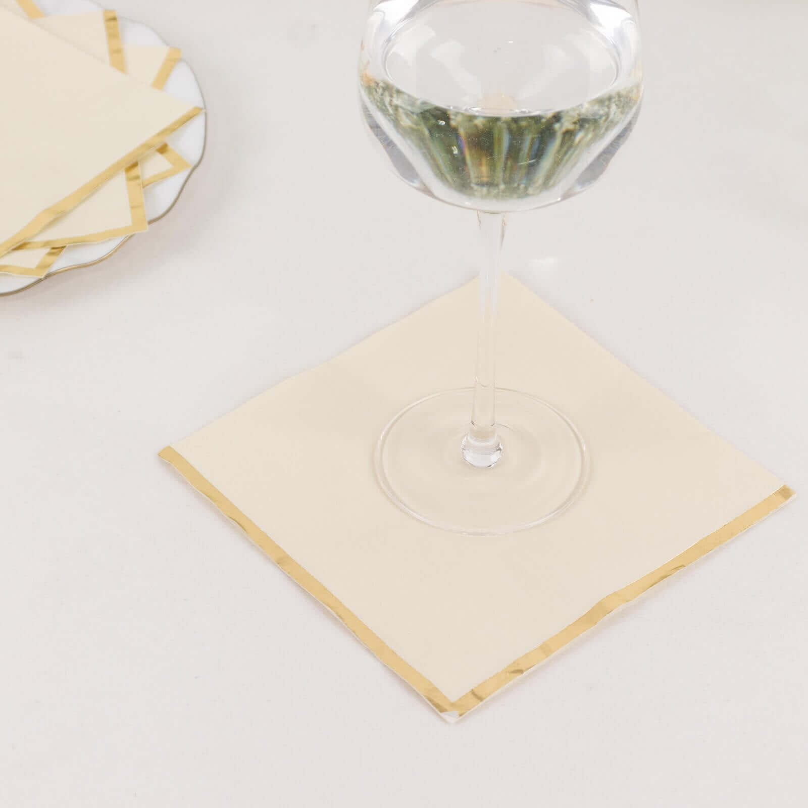 Hot Deal! 50-Pack Disposable 2-Ply Ivory Cocktail Paper Napkins with Gold Foil Edge, 6.5x6.5
