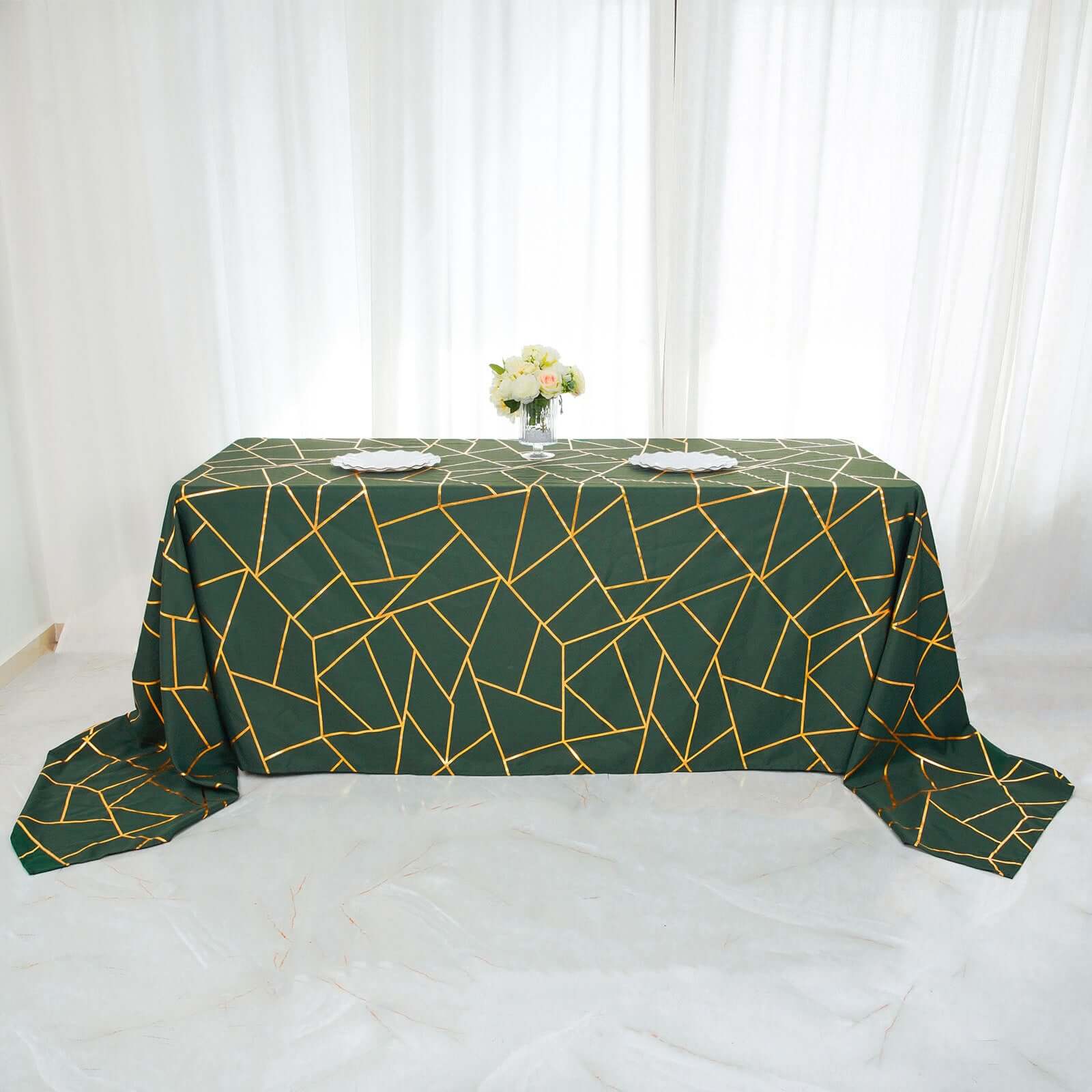 Hot Sale! Wrinkle-Resistant Seamless Polyester Tablecloth in Hunter Emerald Green with Gold Foil Geometric Pattern, 90x132