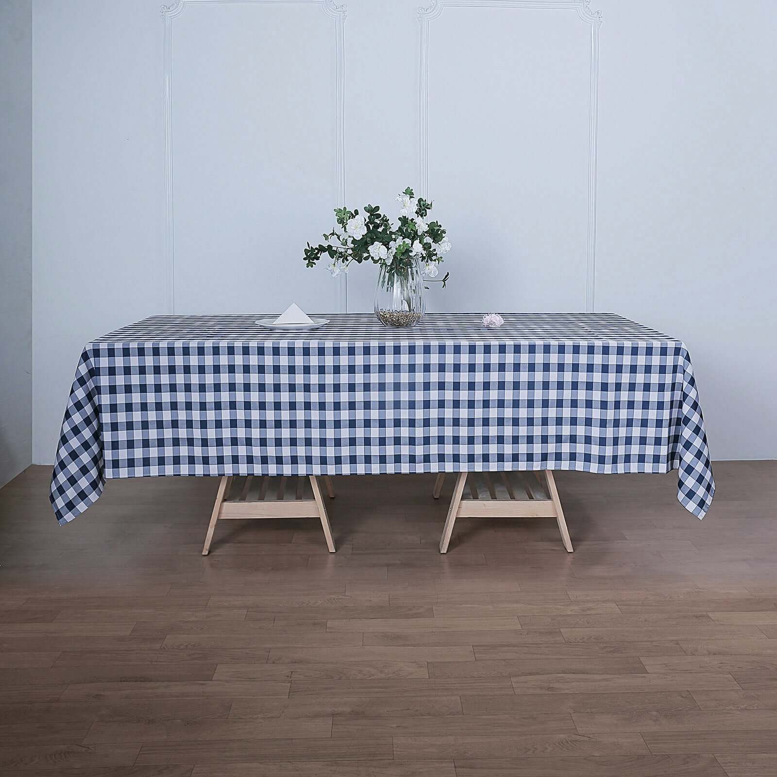 White and Navy Blue Buffalo Plaid Polyester Rectangle Tablecloth, 60x126